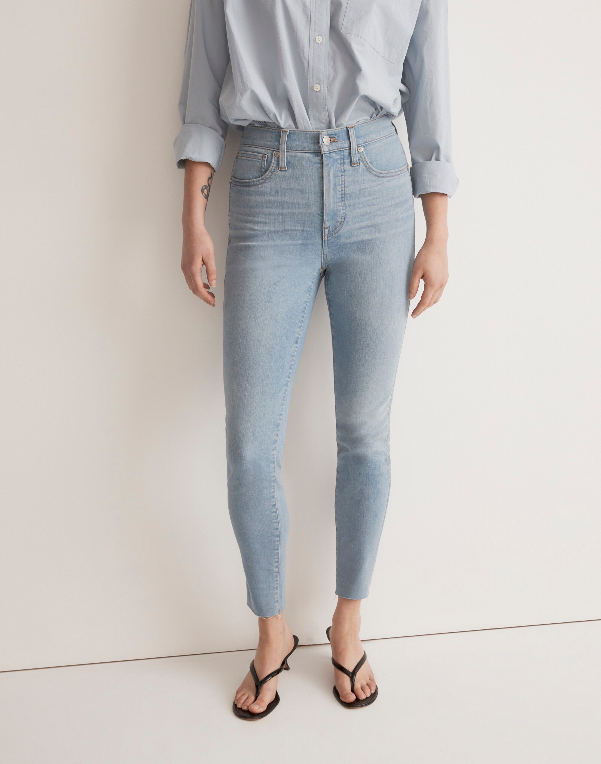 10" High-Rise Skinny Crop Jeans in Charlemont Wash