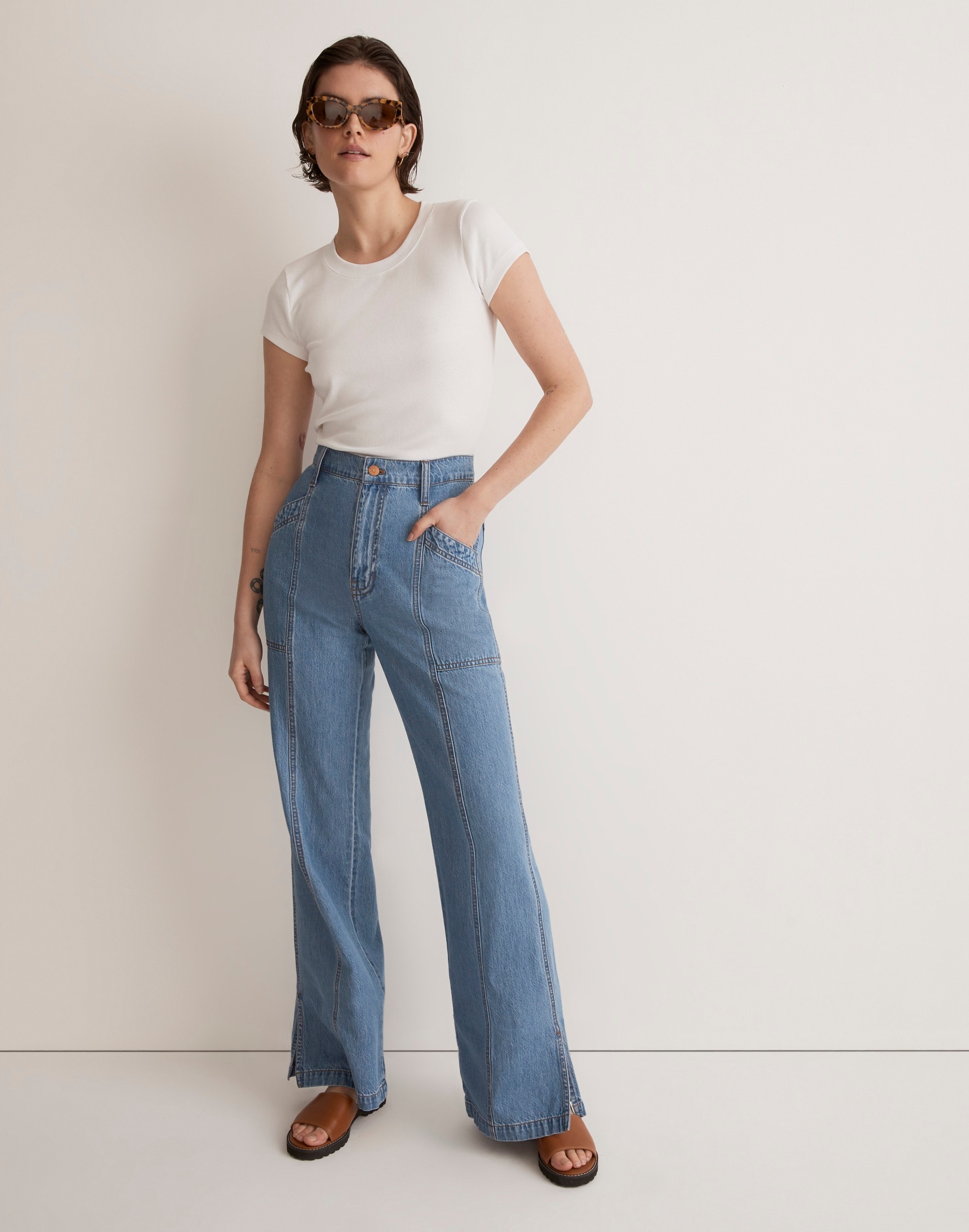 Relaxed Loose Flare Jeans