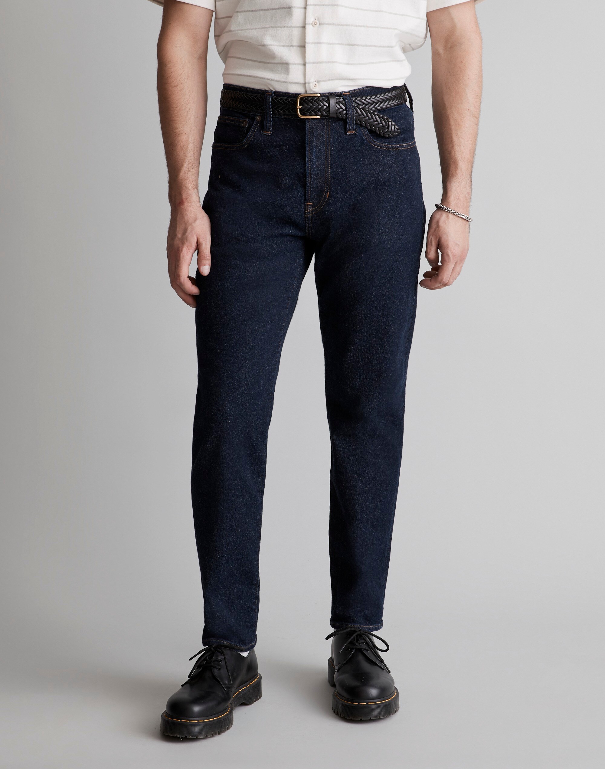 Relaxed Taper Jeans