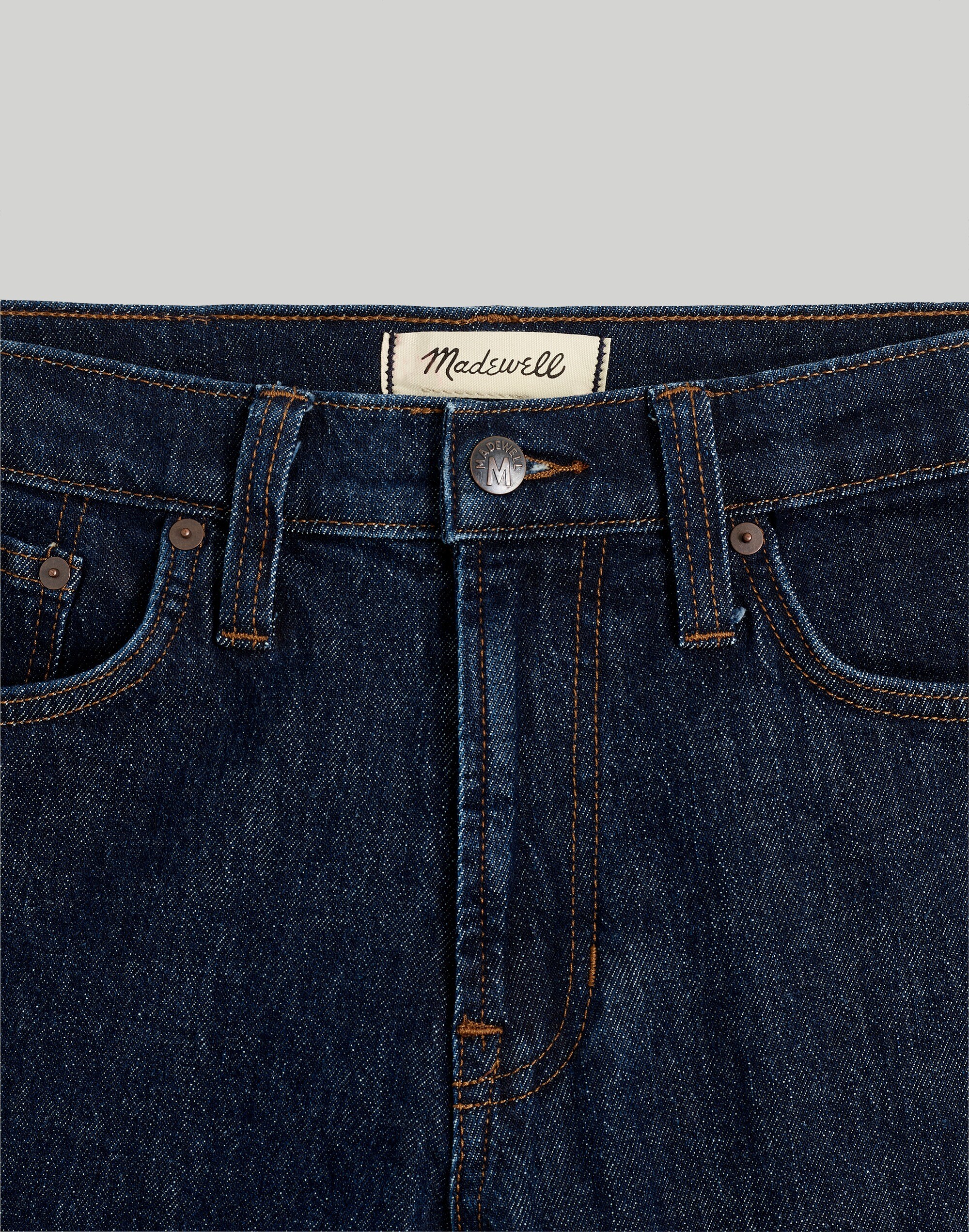 Relaxed Taper Jeans