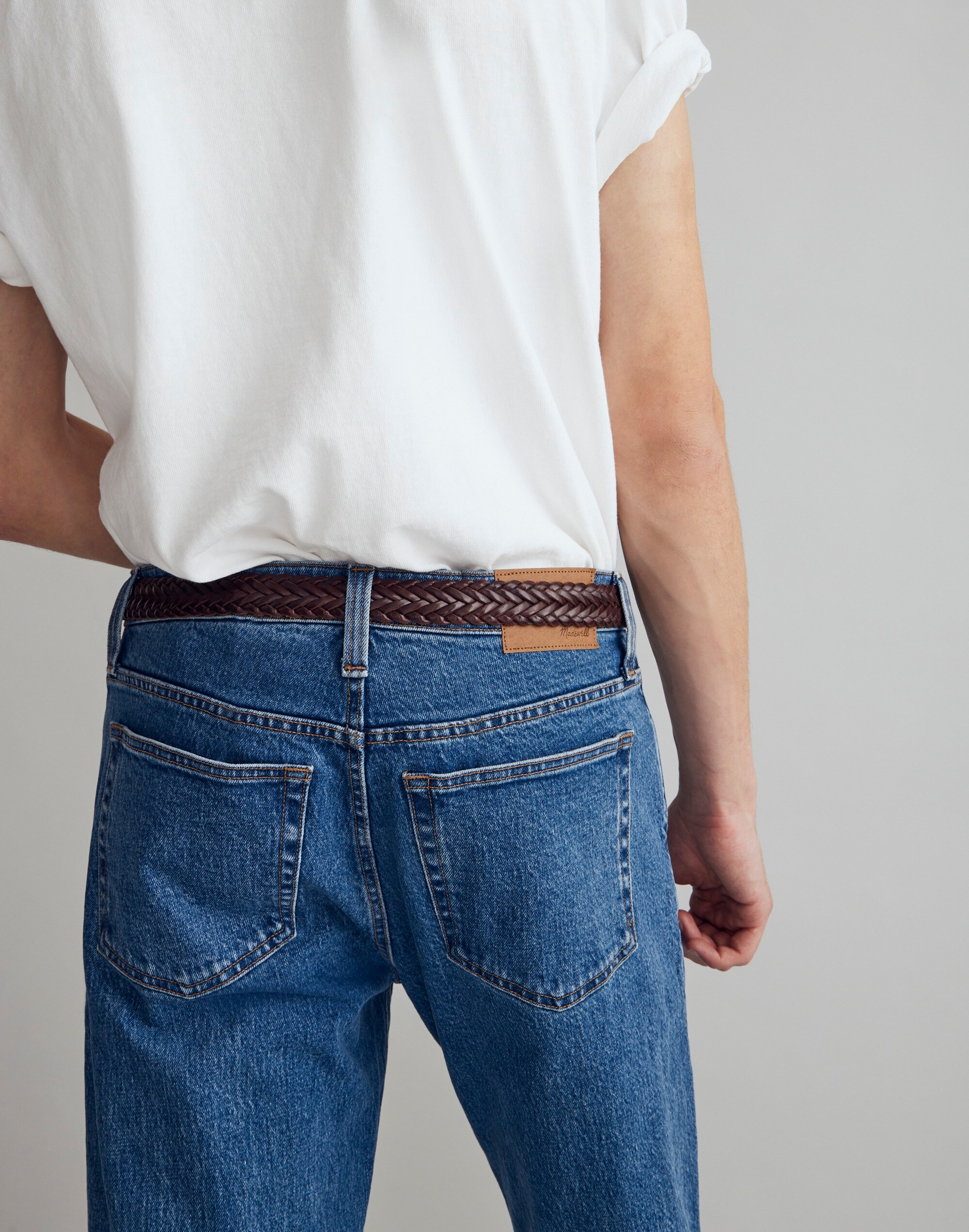 Relaxed Taper Jeans