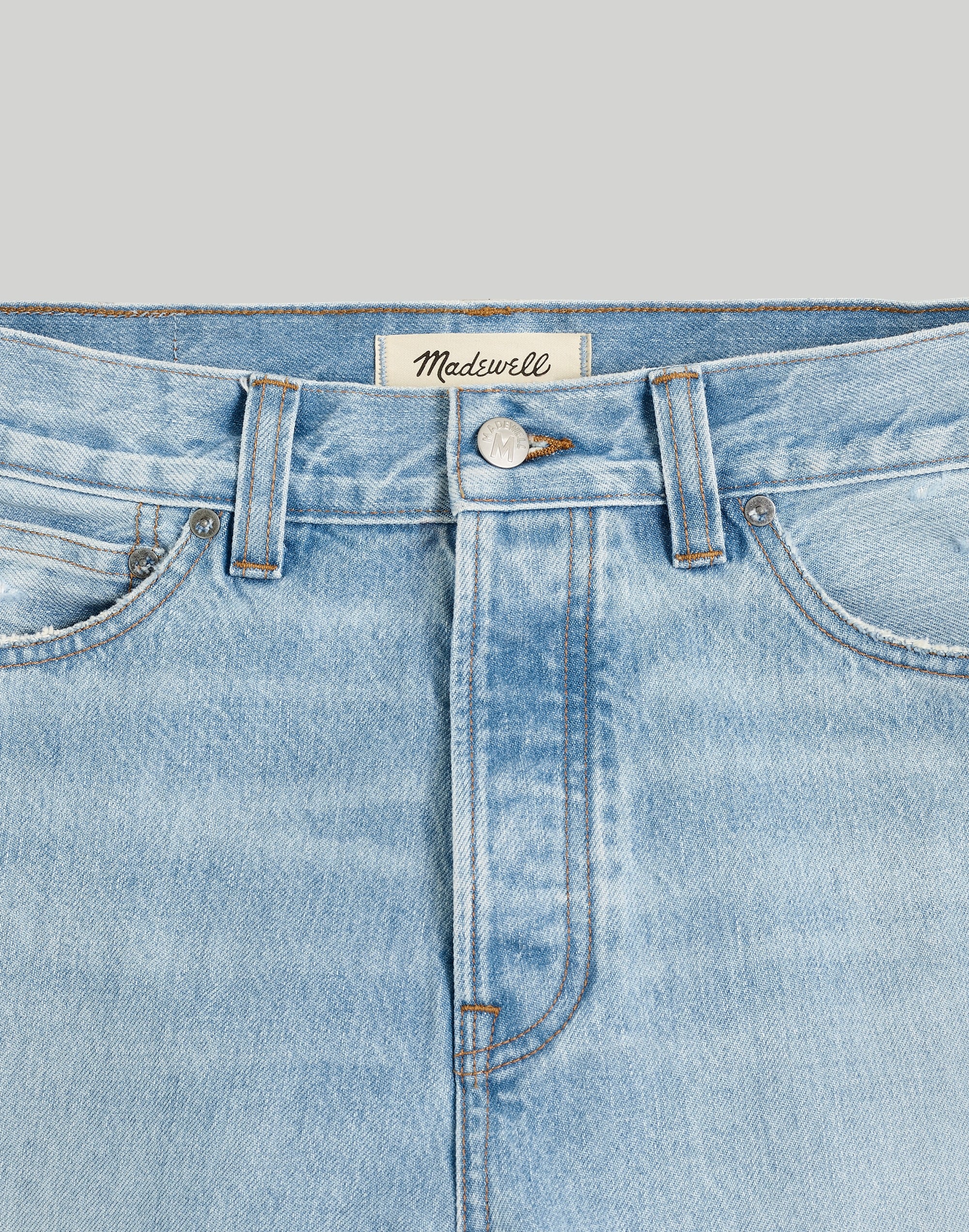 Relaxed Taper Jeans