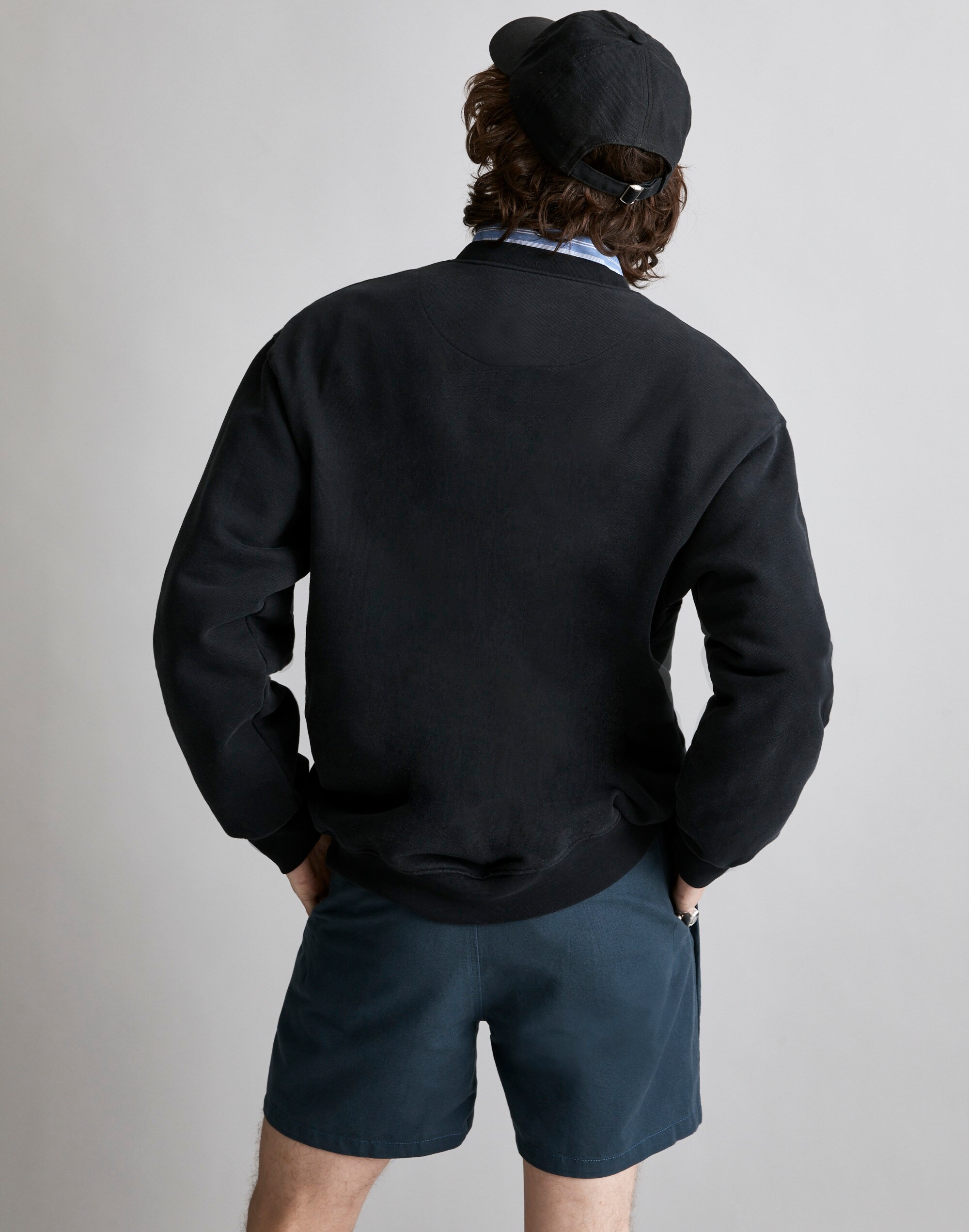 Pleated Cotton-Linen Shorts