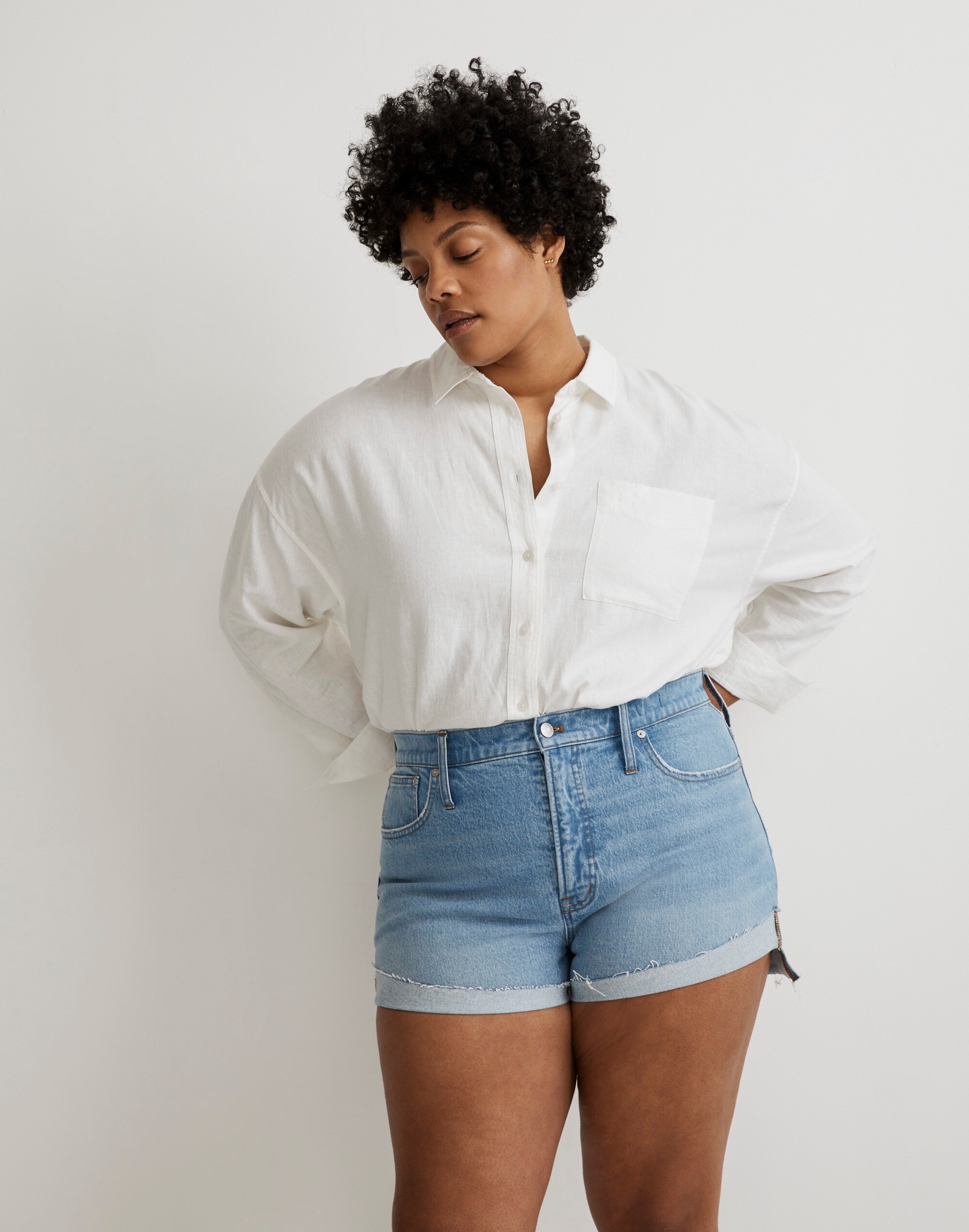 The Perfect Vintage Jean Short in Ansbury Wash: Side-Slit Edition