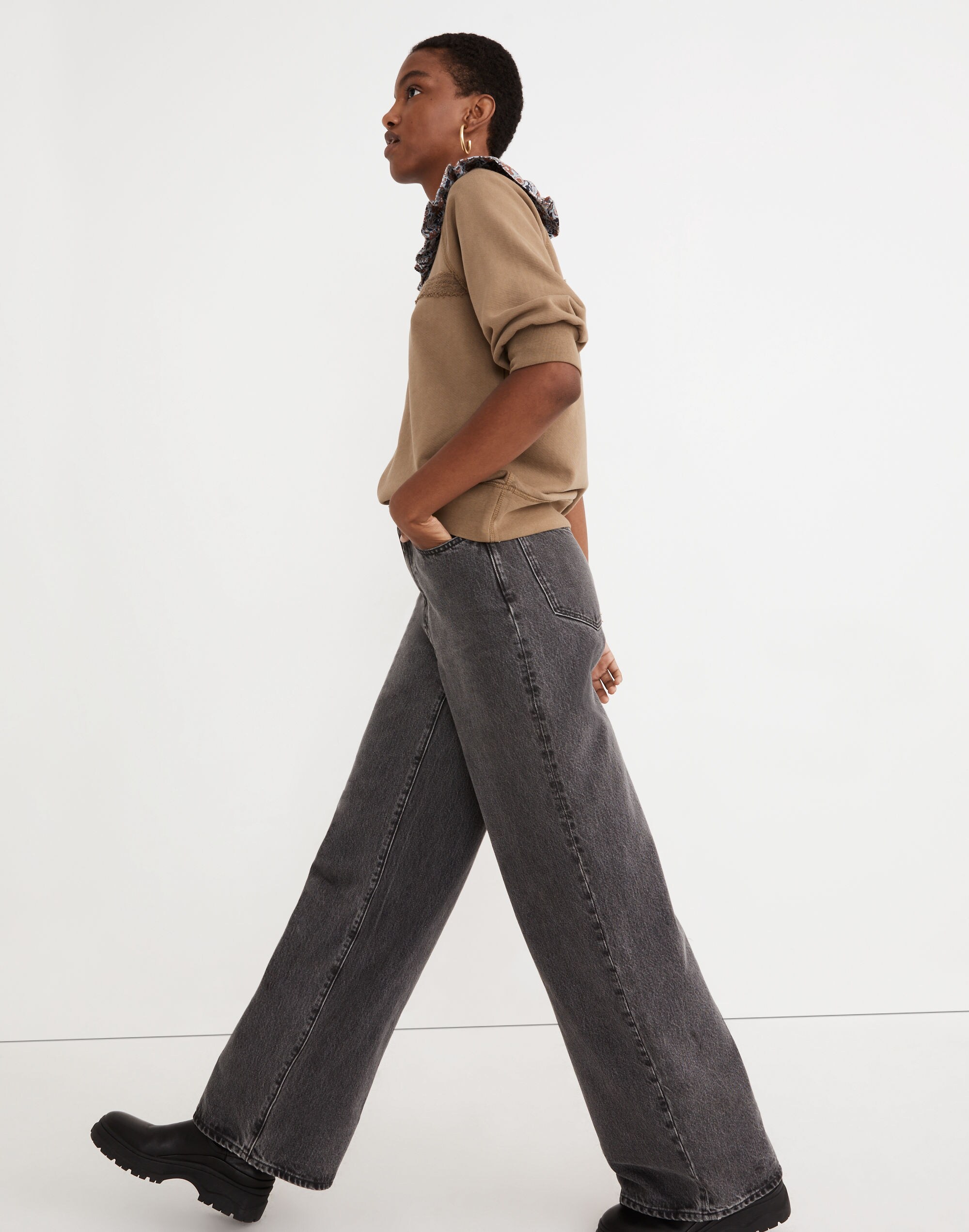 Madewell x Rentrayage Upcycled Ruffle-Collar Sweatshirt