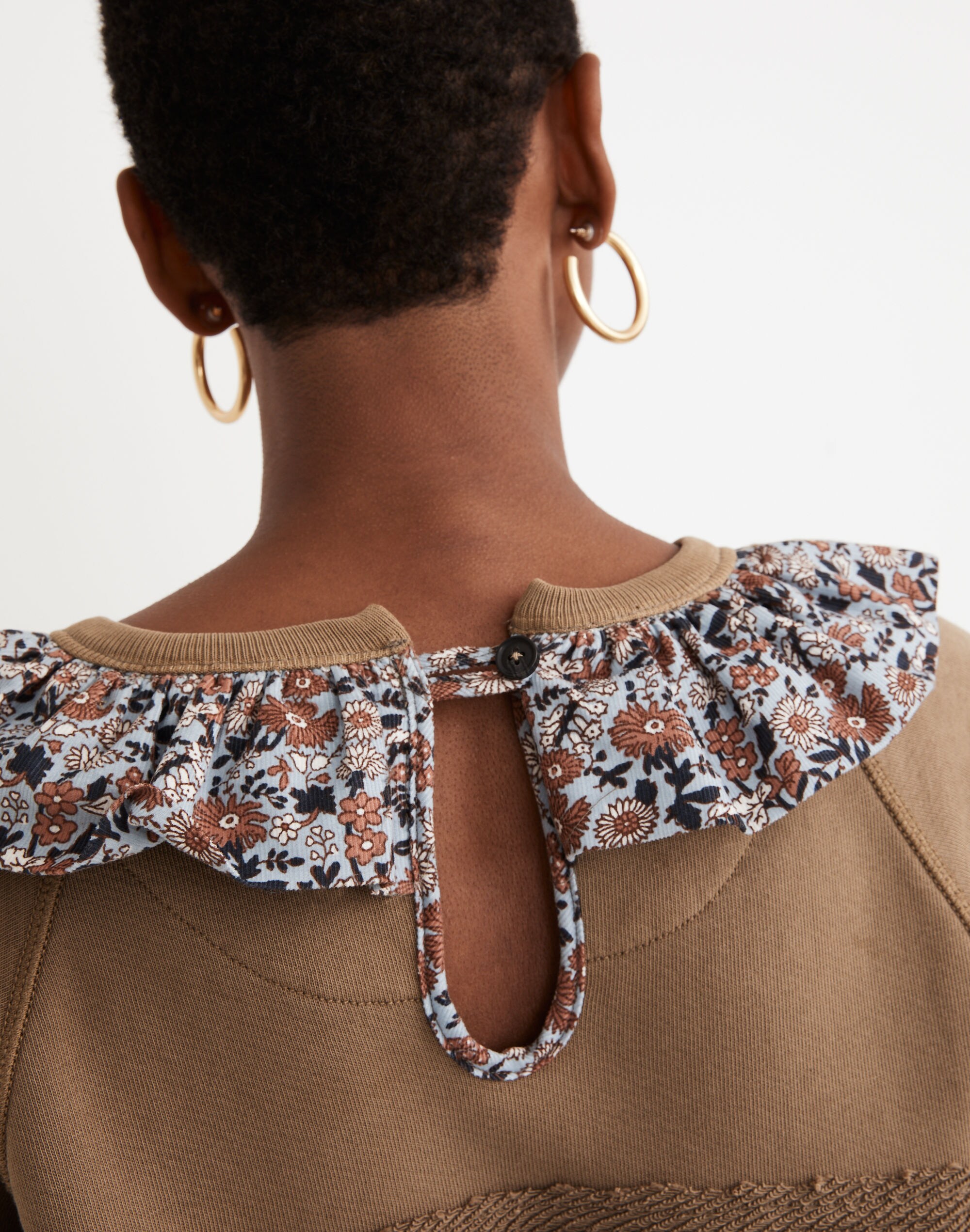 Madewell x Rentrayage Upcycled Ruffle-Collar Sweatshirt