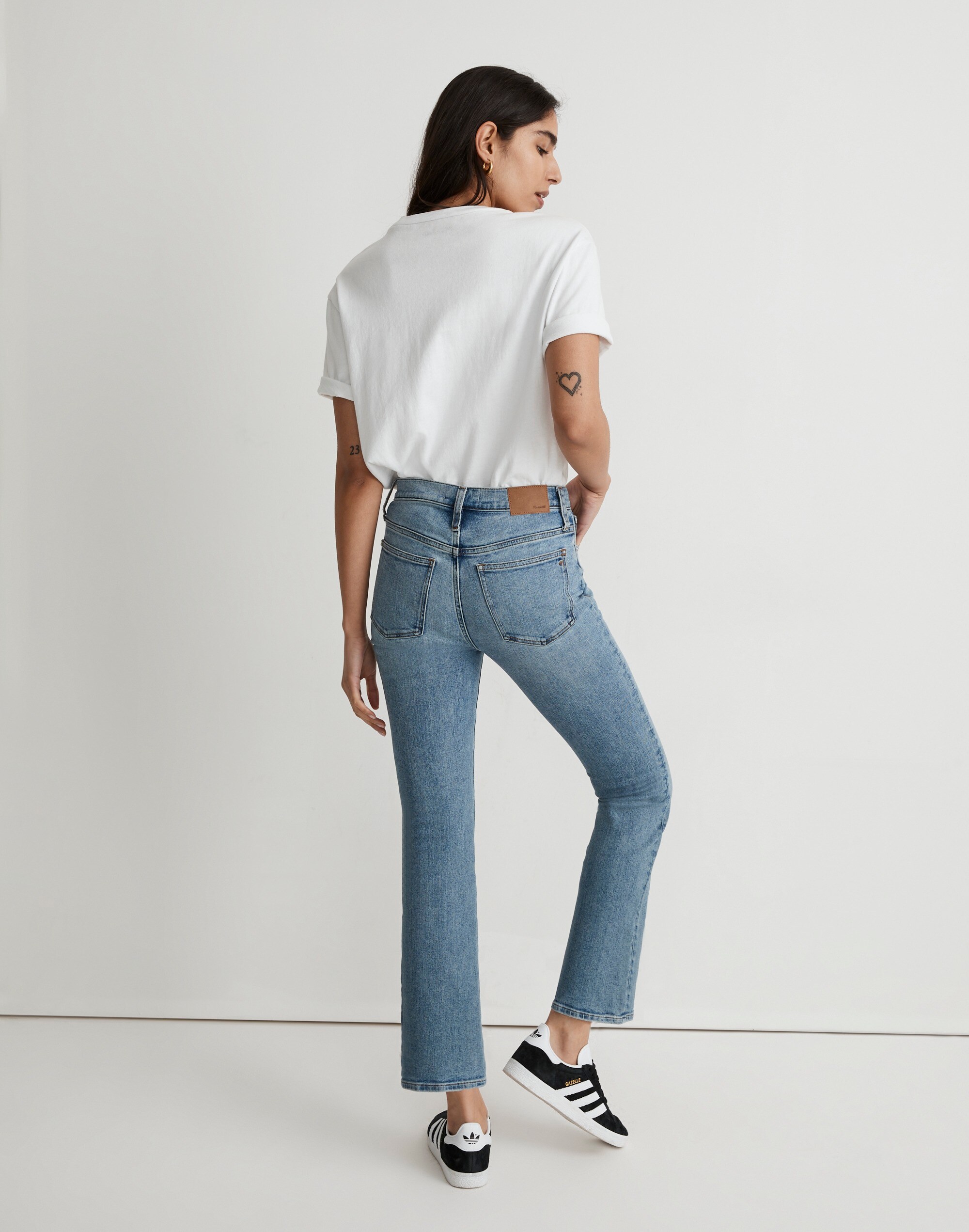 Kick Out Crop Jeans