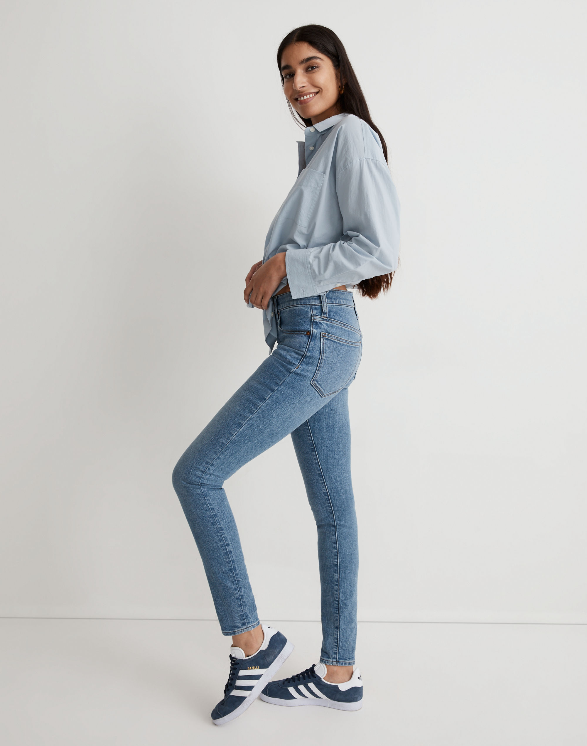 9" Mid-Rise Skinny Jeans in Cloverdale Wash