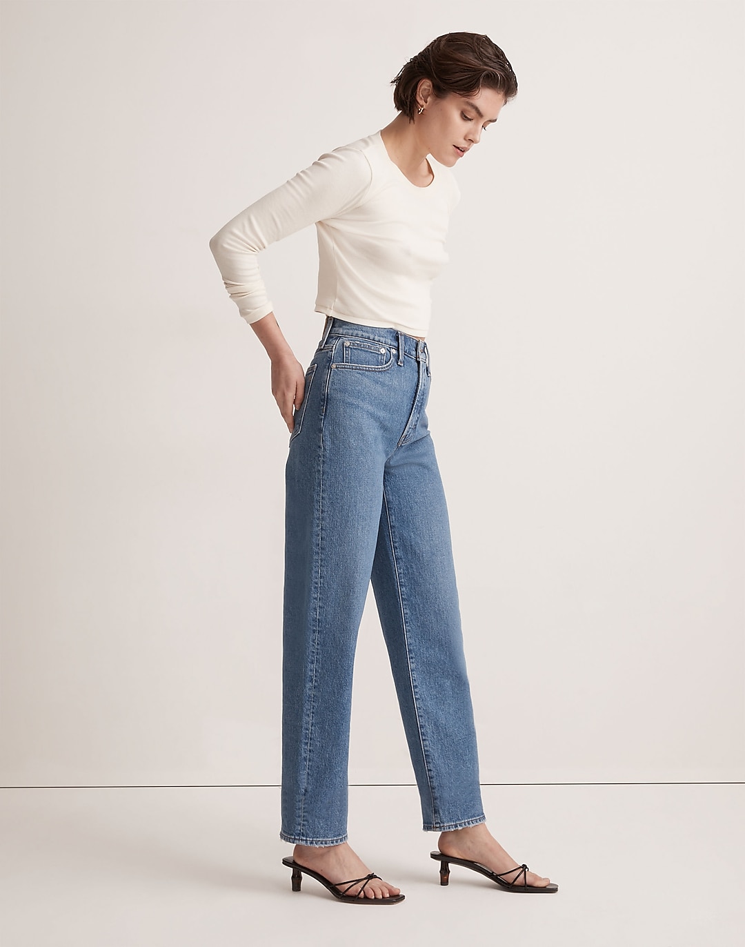 The Tall Perfect Vintage Straight Jean in Earlwood Wash