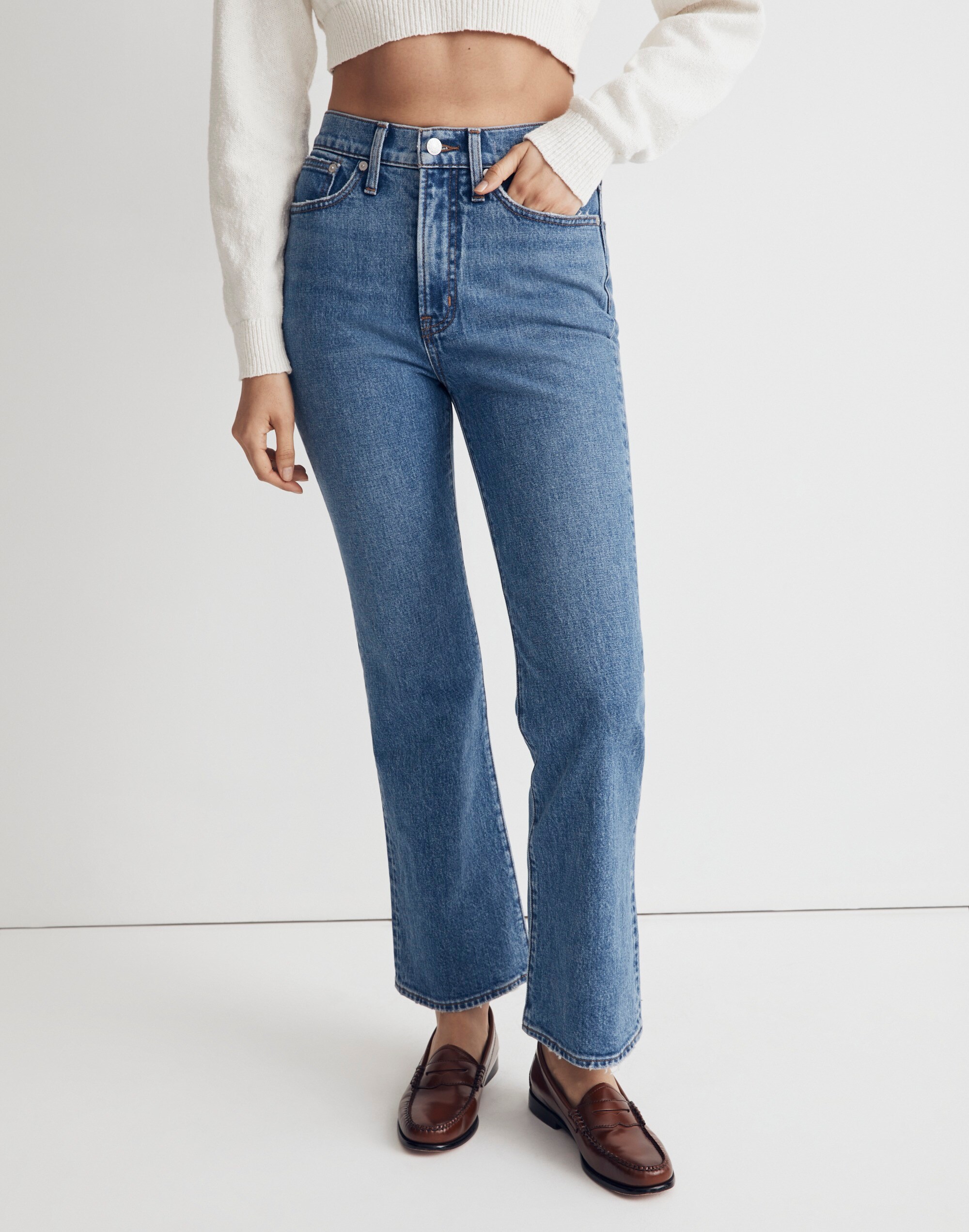 The Perfect Vintage Flare Crop Jean in Earlwood Wash