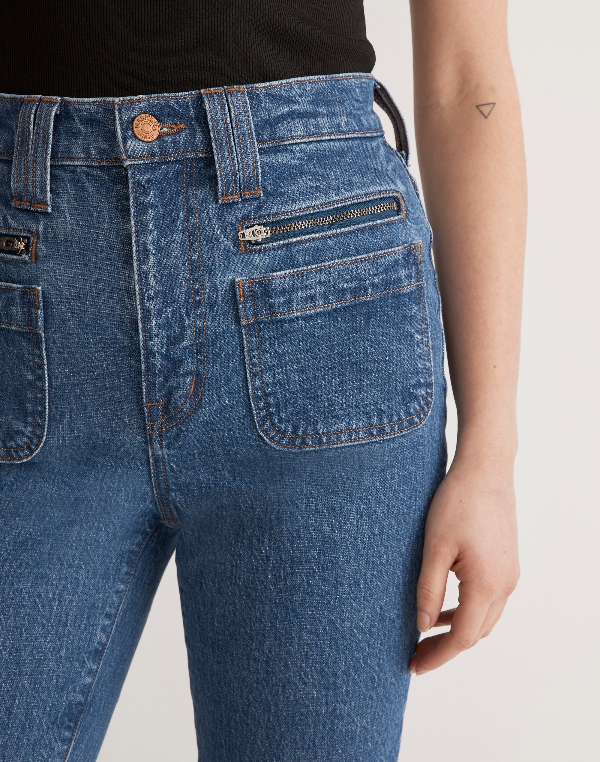 The Perfect Vintage Flare Jean Grahame Wash