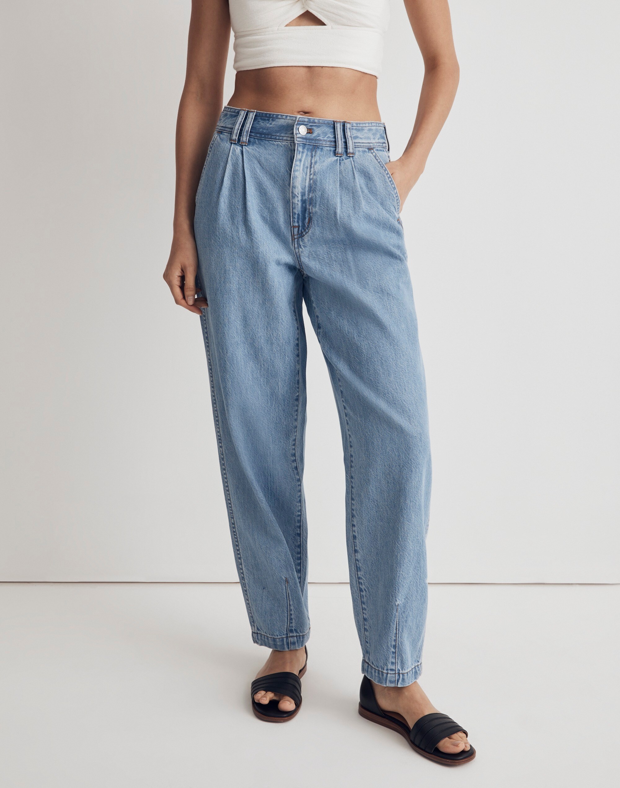 Baggy Tapered Jeans in Idarose Wash: Pleated Edition | Madewell