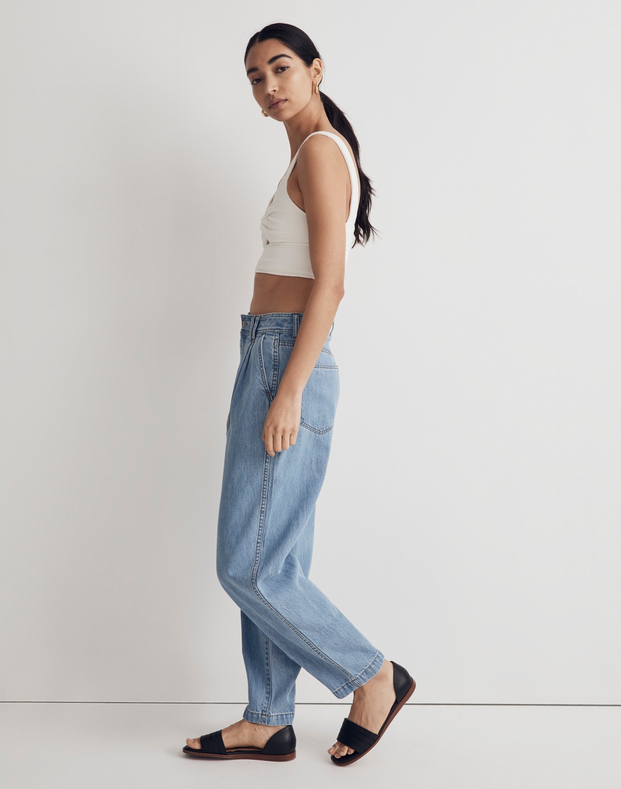 Baggy Tapered Jeans in Idarose Wash: Pleated Edition