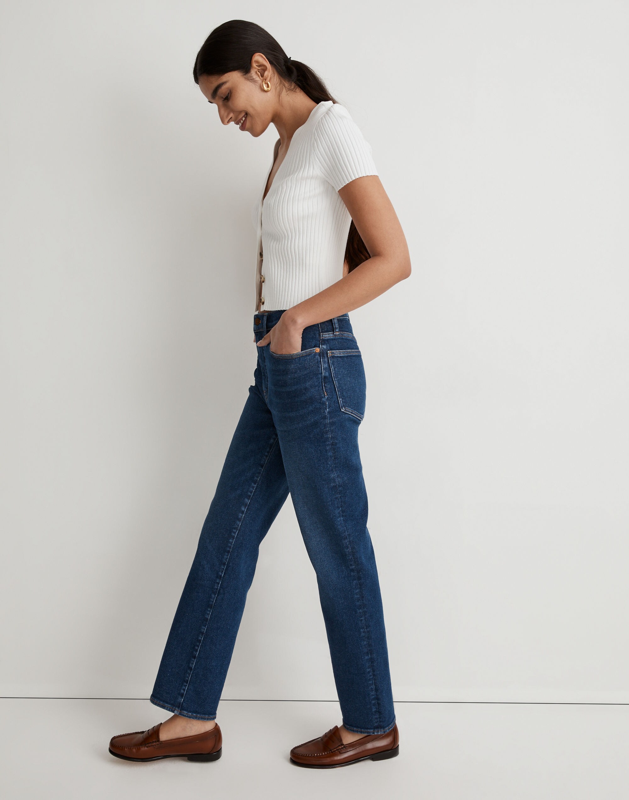 The Perfect Vintage Straight Jean in Roxboro Wash