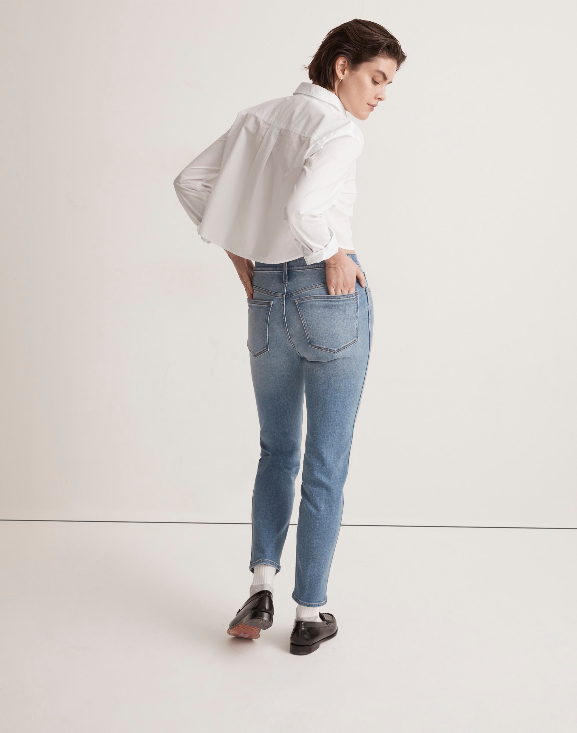 Petite Mid-Rise Stovepipe Jeans