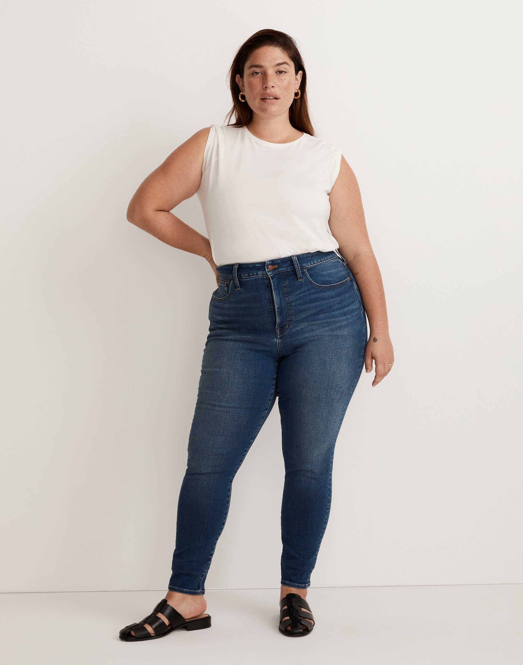 Plus Curvy Roadtripper Authentic Skinny Jeans in Roselawn Wash