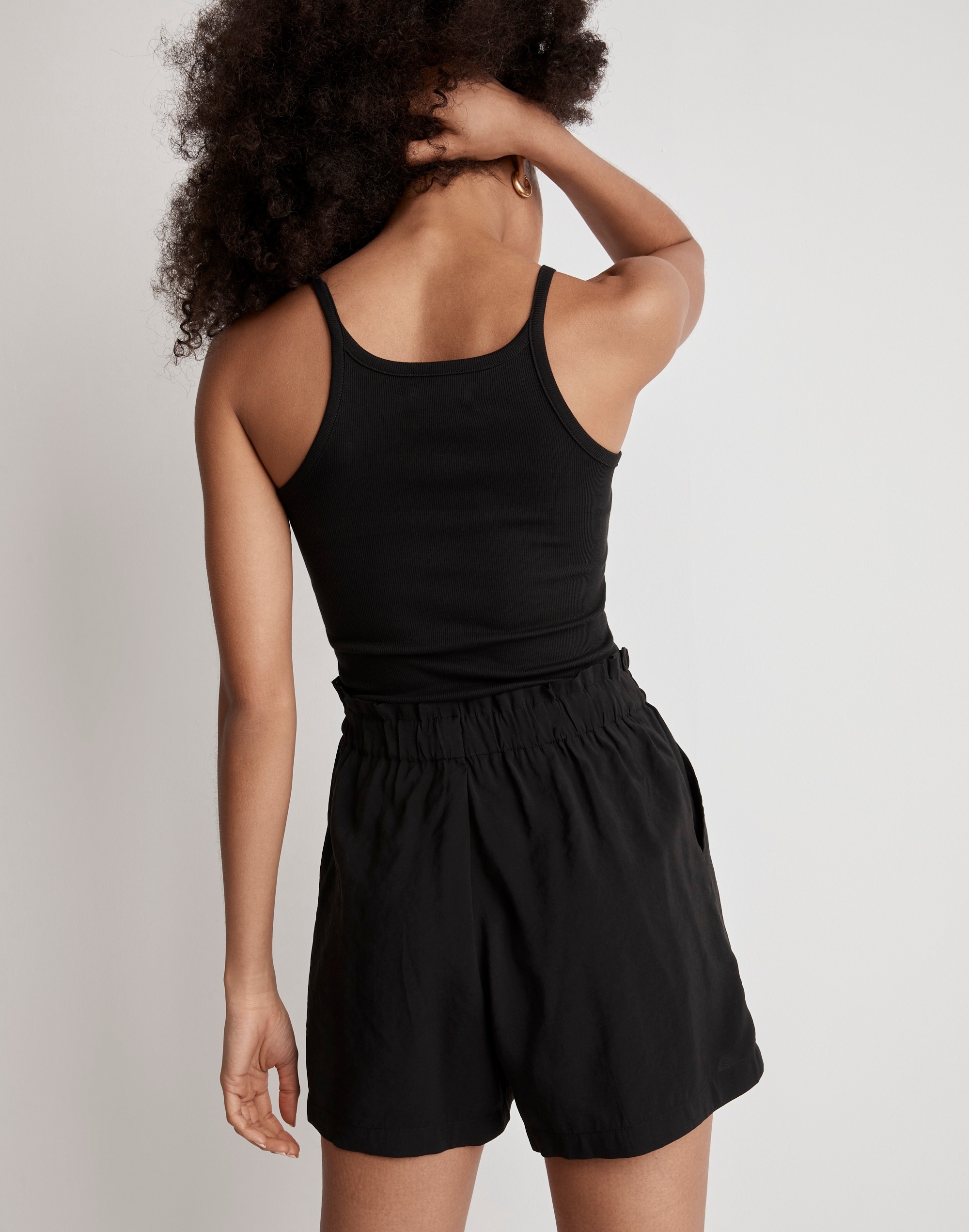 Seamed Pull-On Paperbag Shorts in Softdrape