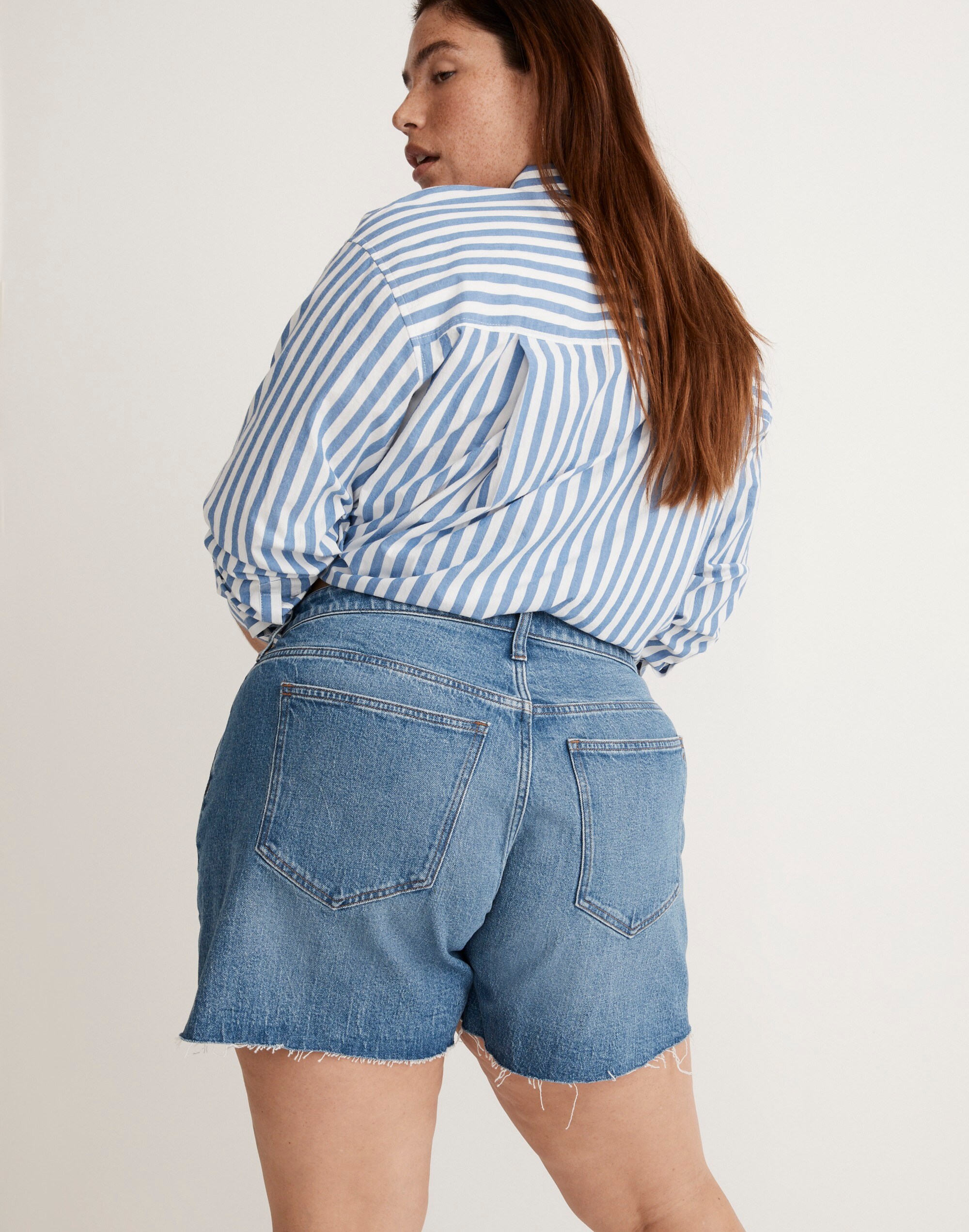 The Plus Curvy Perfect Vintage Jean Short in Swanset Wash