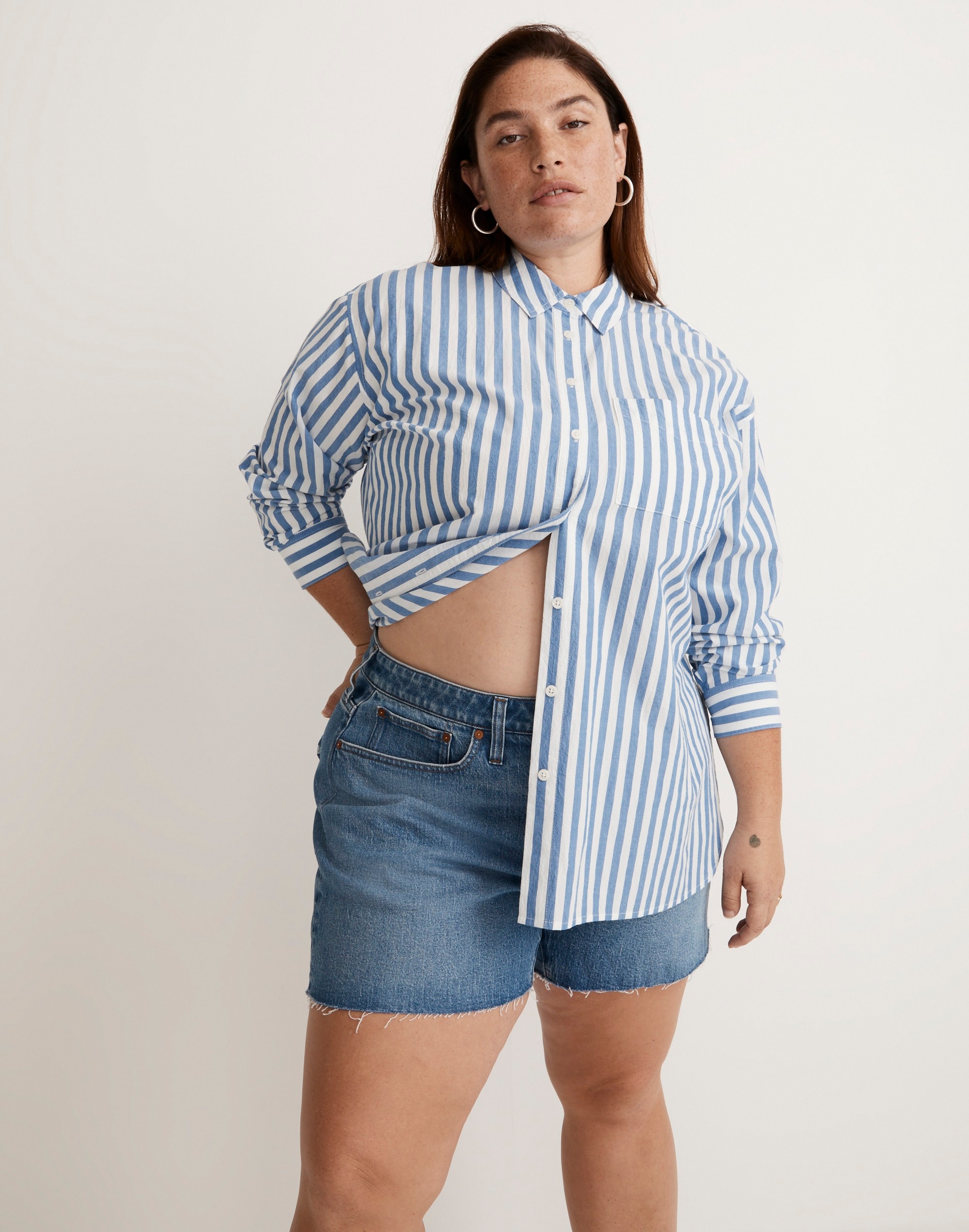 The Plus Curvy Perfect Vintage Jean Short in Swanset Wash