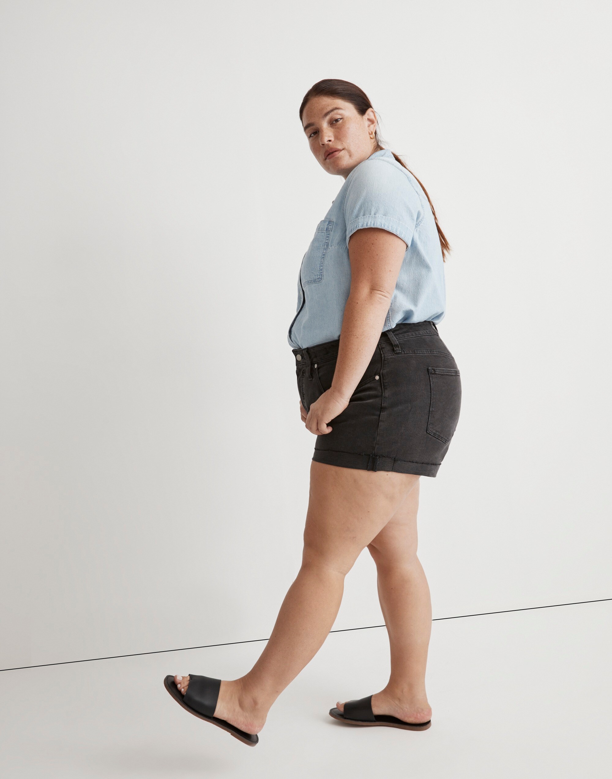 Plus Curvy High-Rise Denim Shorts in Lunar Wash