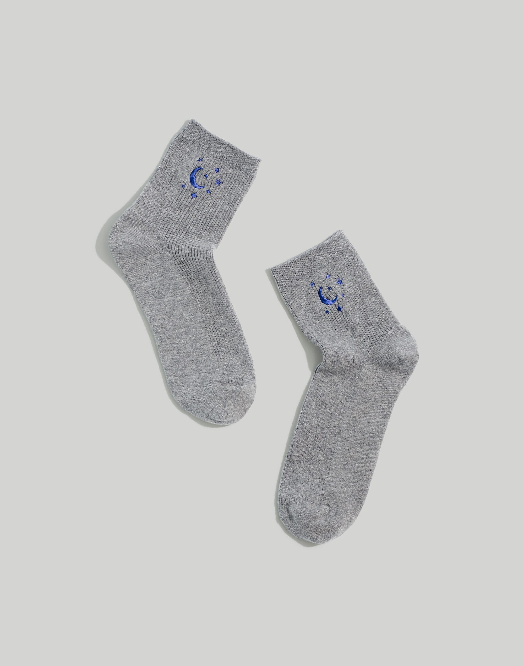 embroidered ankle socks