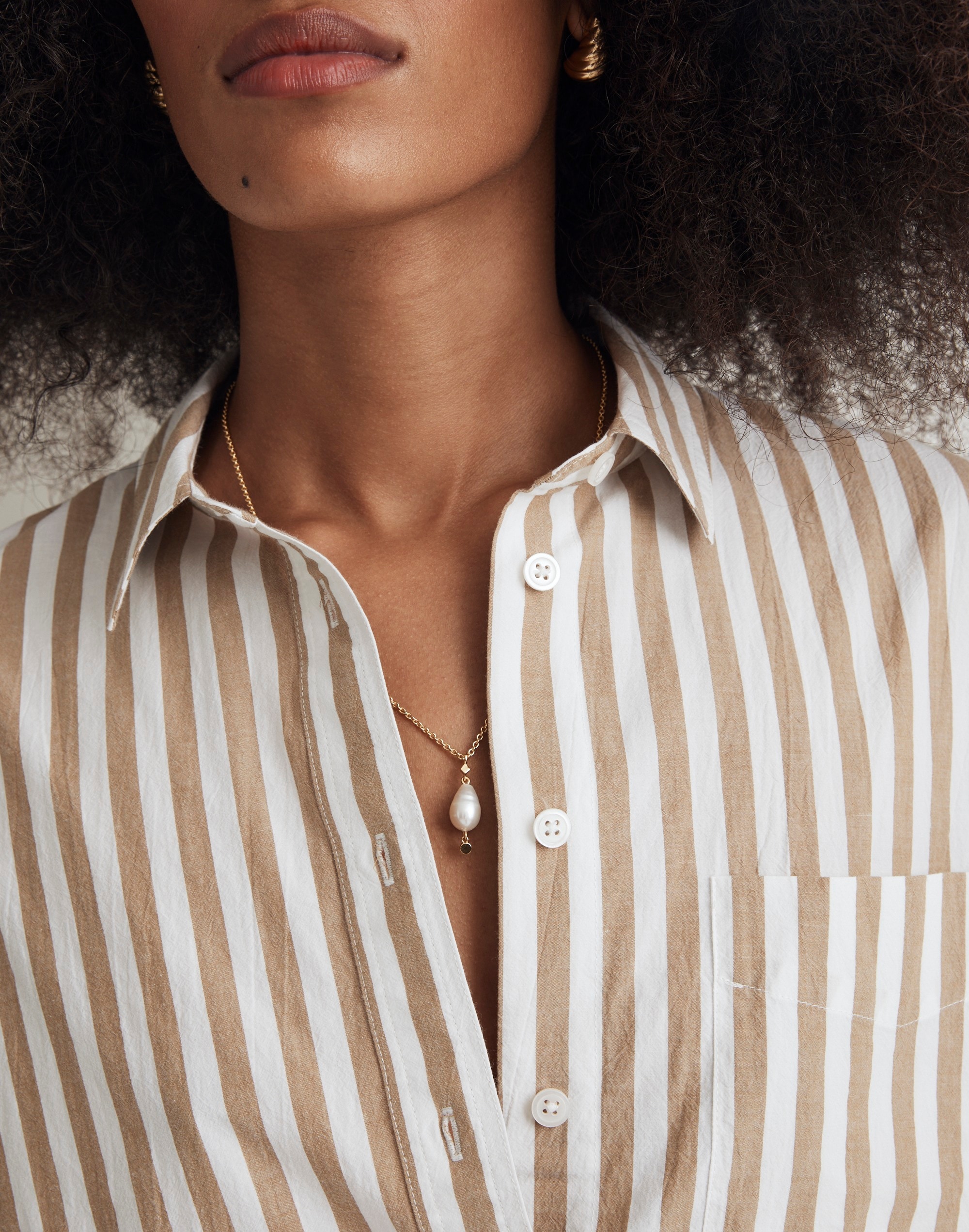 The Signature Poplin Oversized Shirt in Springy Stripe Alternate Image 5