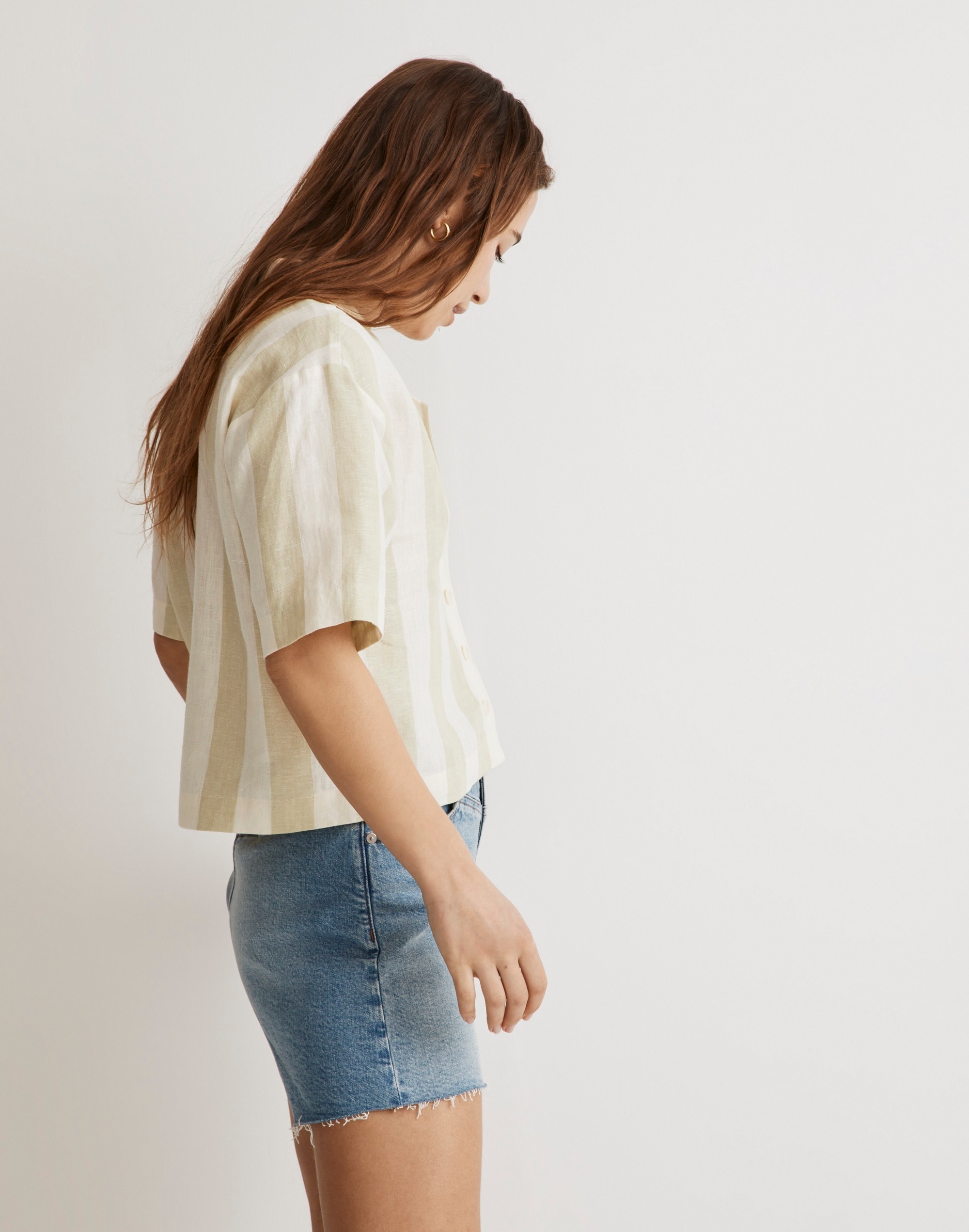 100% Linen Resort Crop Shirt in Springy Stripe