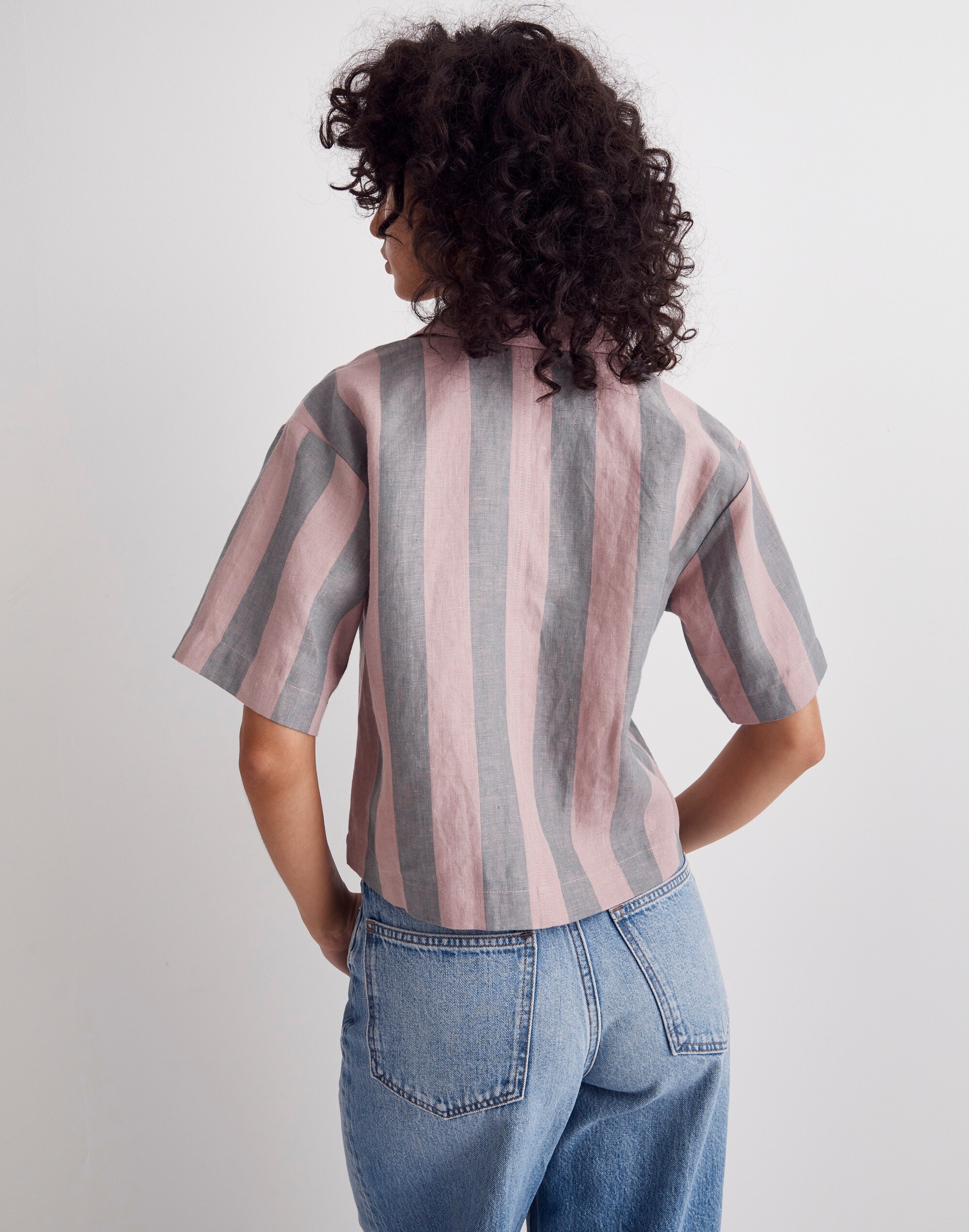 100% Linen Resort Shirt in Springy Stripe