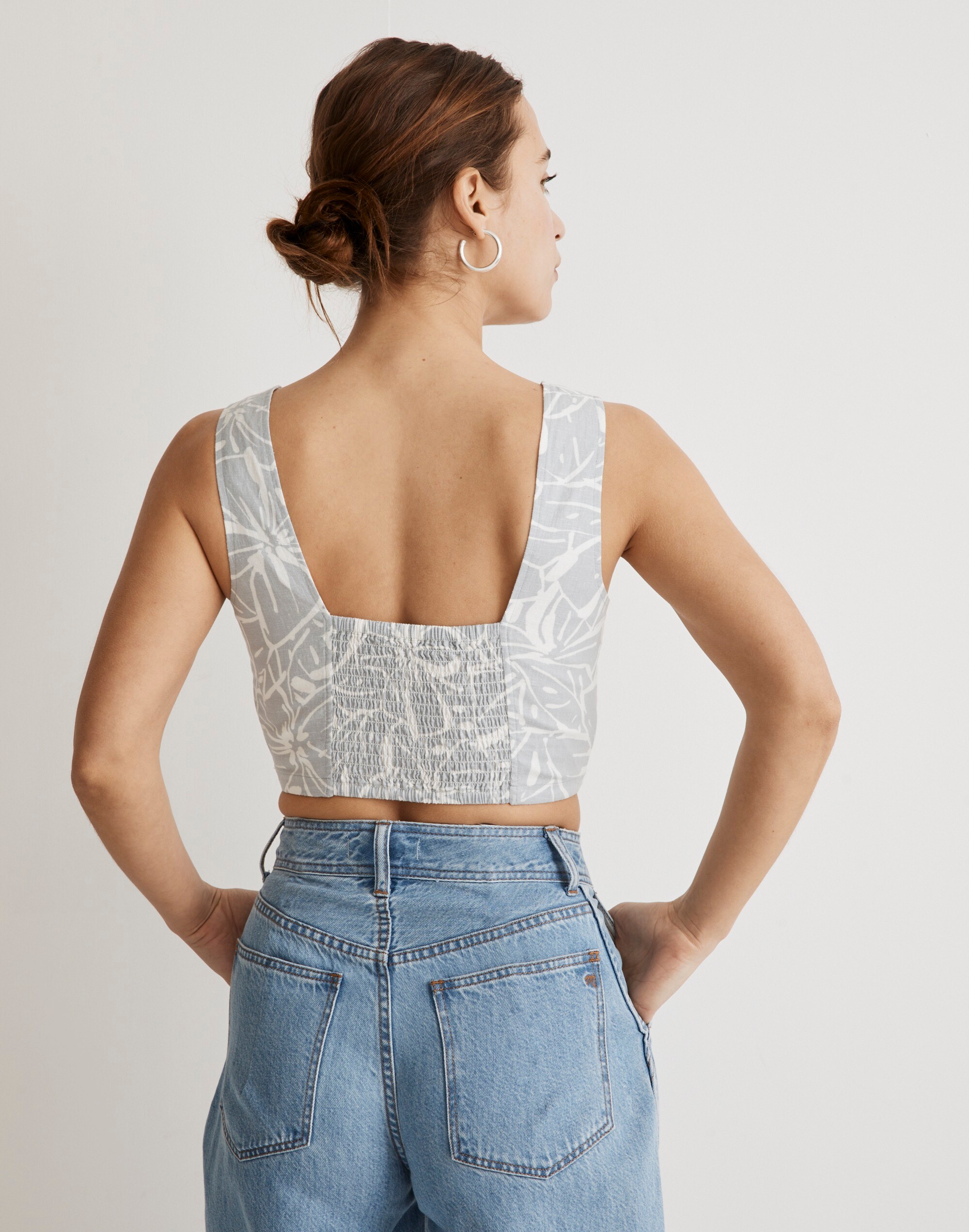 Linen-Blend Gwen Crop Vest Top in Abstract Flora