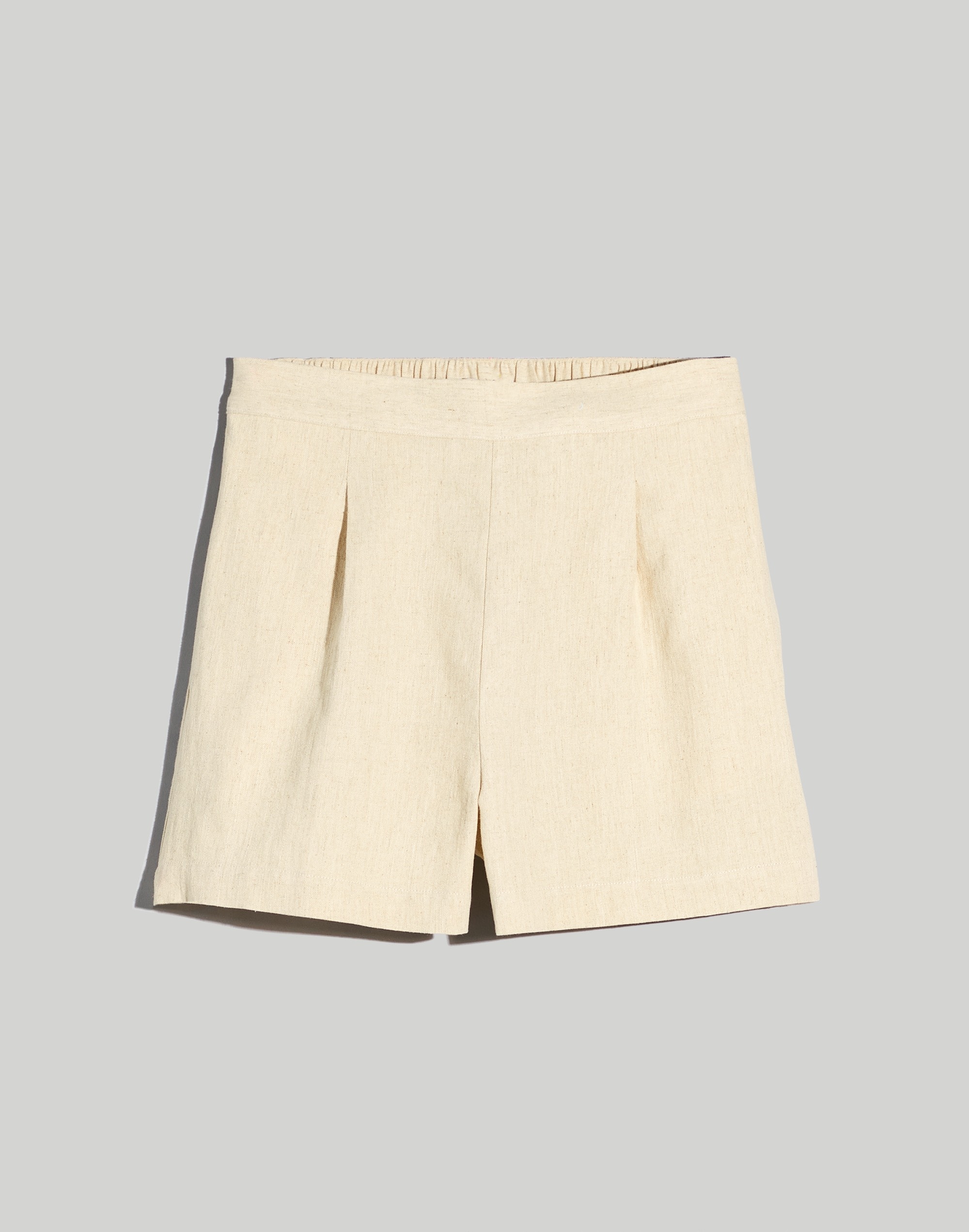Clean Pull-On Shorts in Linen-Cotton