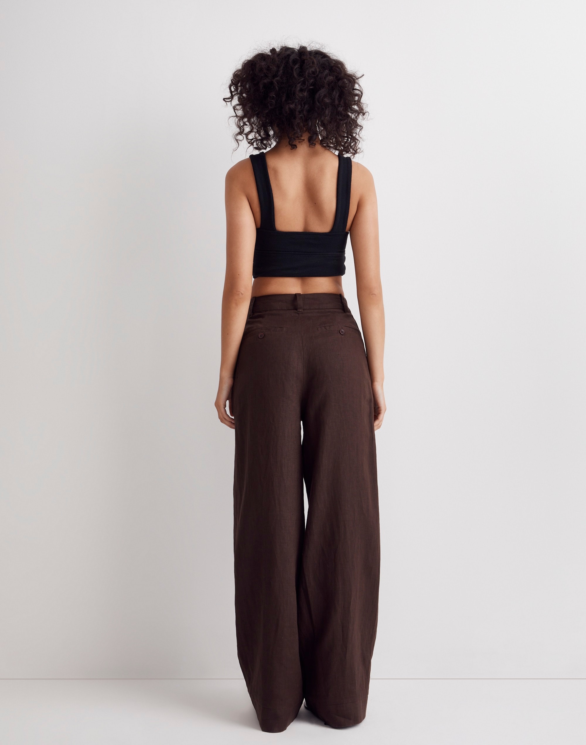 Cutout Knot-Front Crop Tank Top