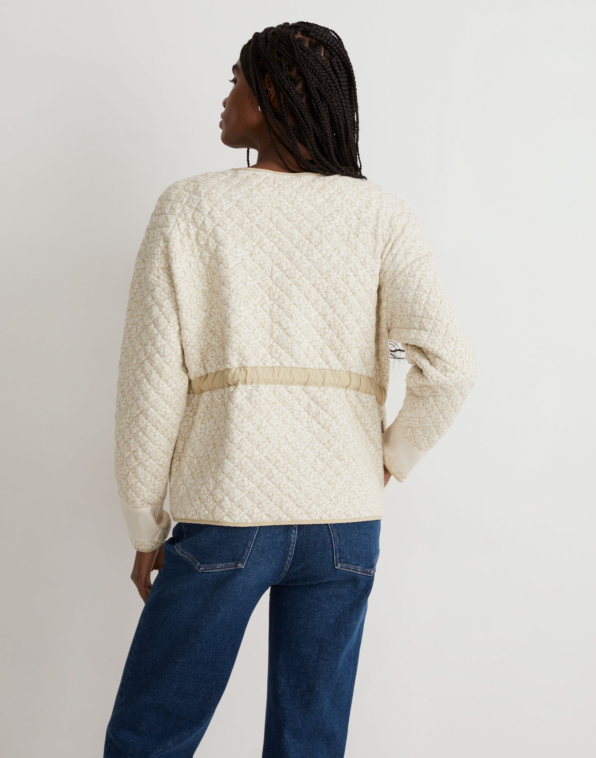 Quilted Jacquard Snap-Front Collarless Jacket in Daisy Blooms