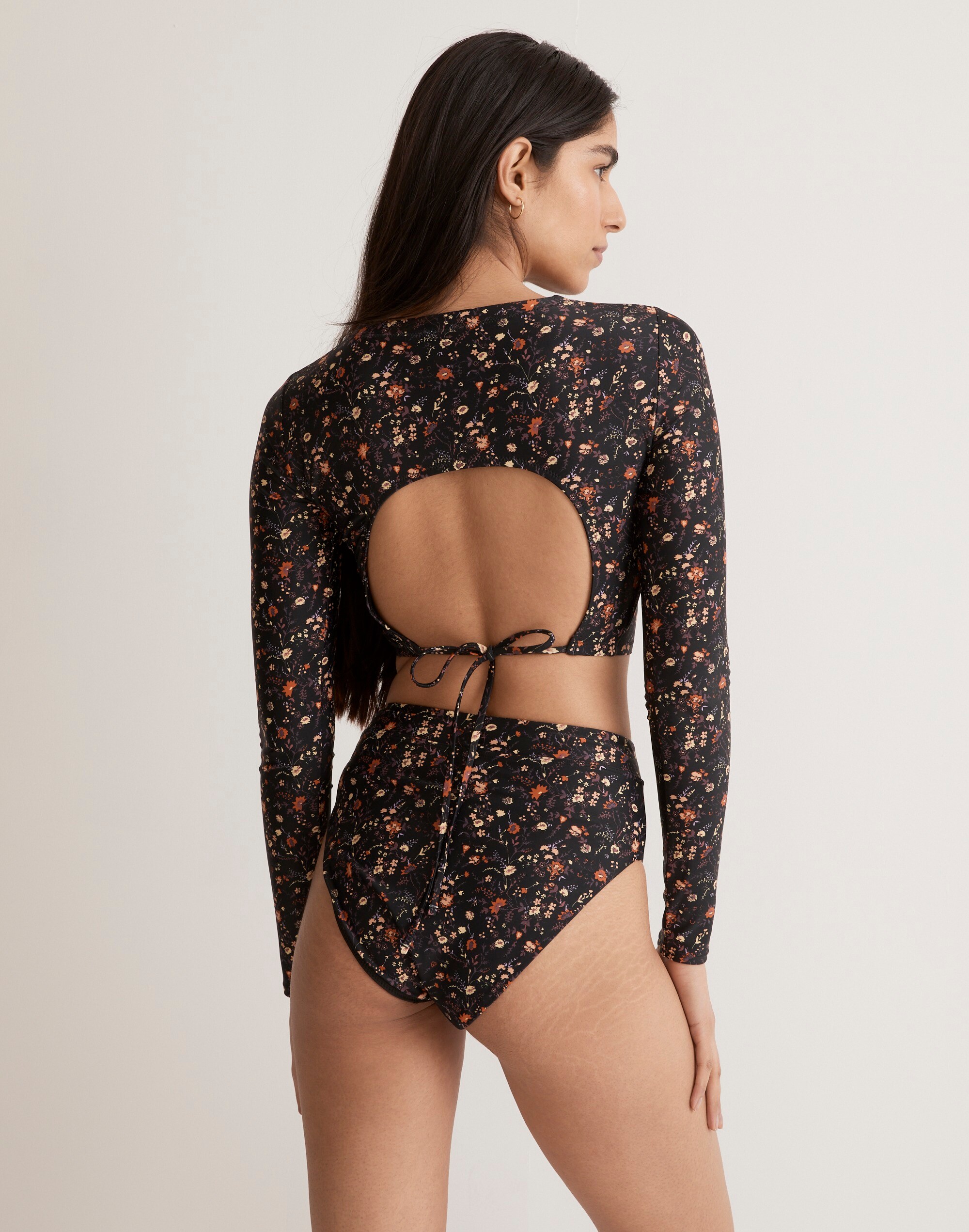 Tie-Back Rashguard Top in Free Floral