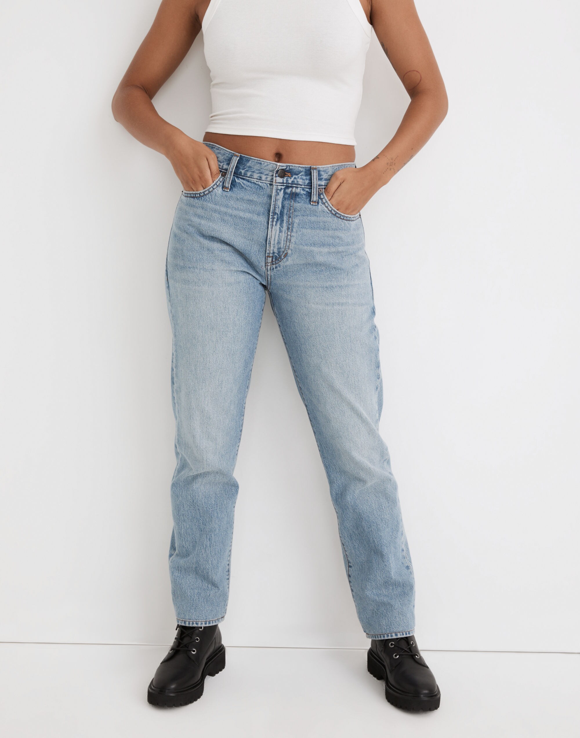 The 1991 Straight-Leg Jeans in Farrell Wash
