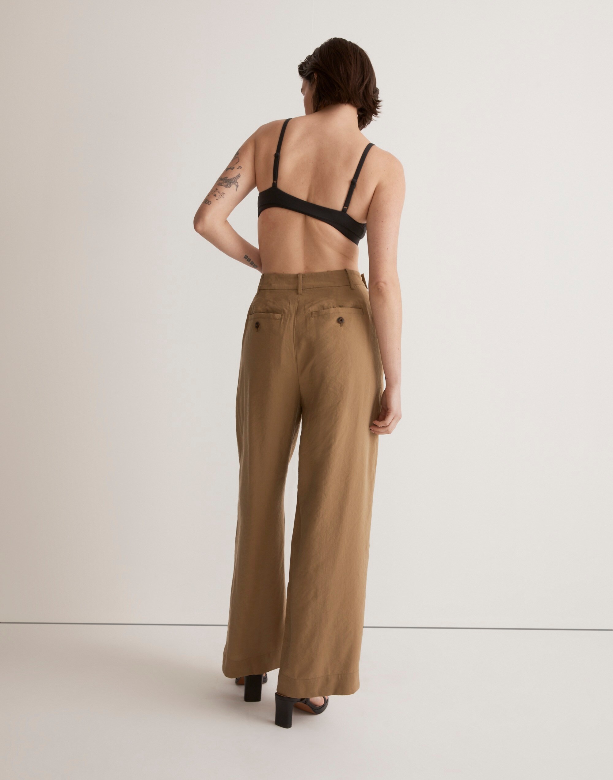The Harlow Wide-Leg Ankle Pant in Softdrape