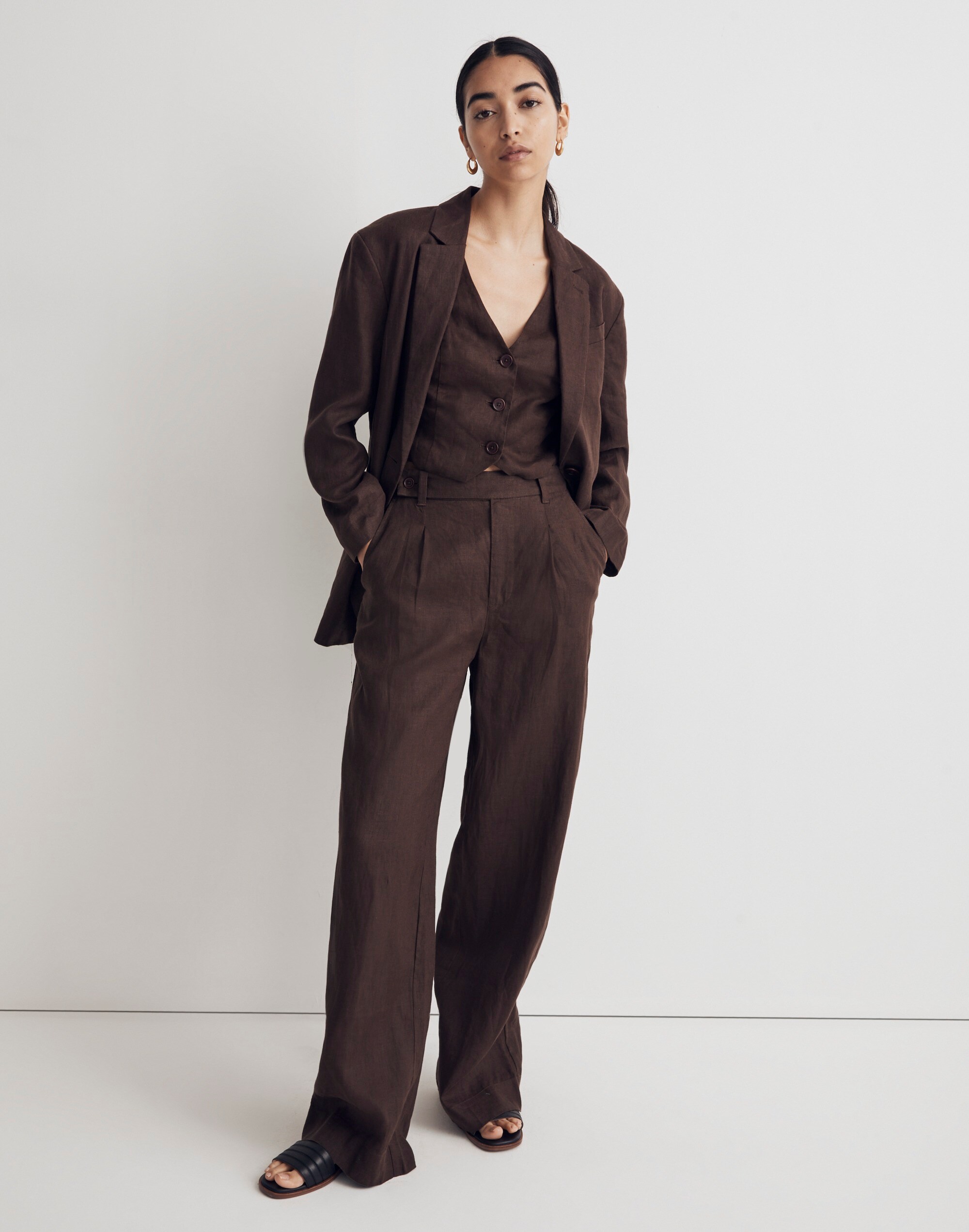 The Harlow Wide-Leg Pant in 100% Linen