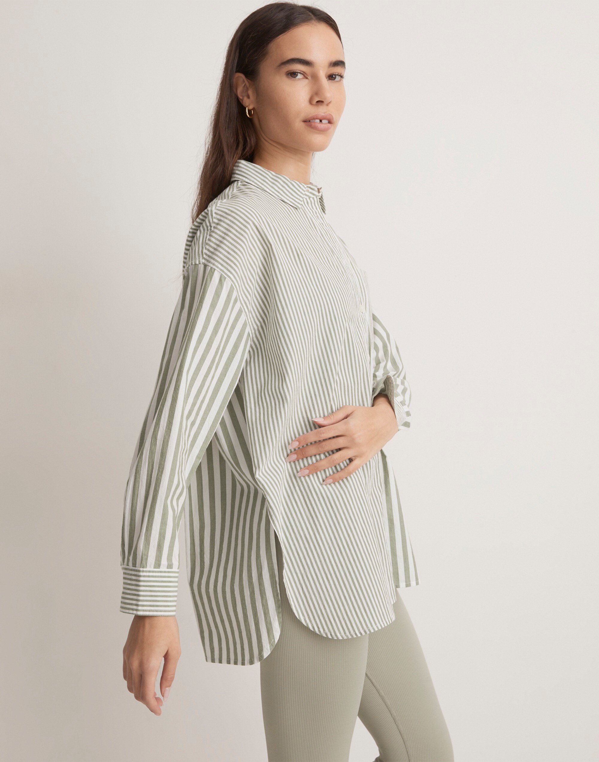 The Signature Poplin Oversized Shirt in Springy Stripe
