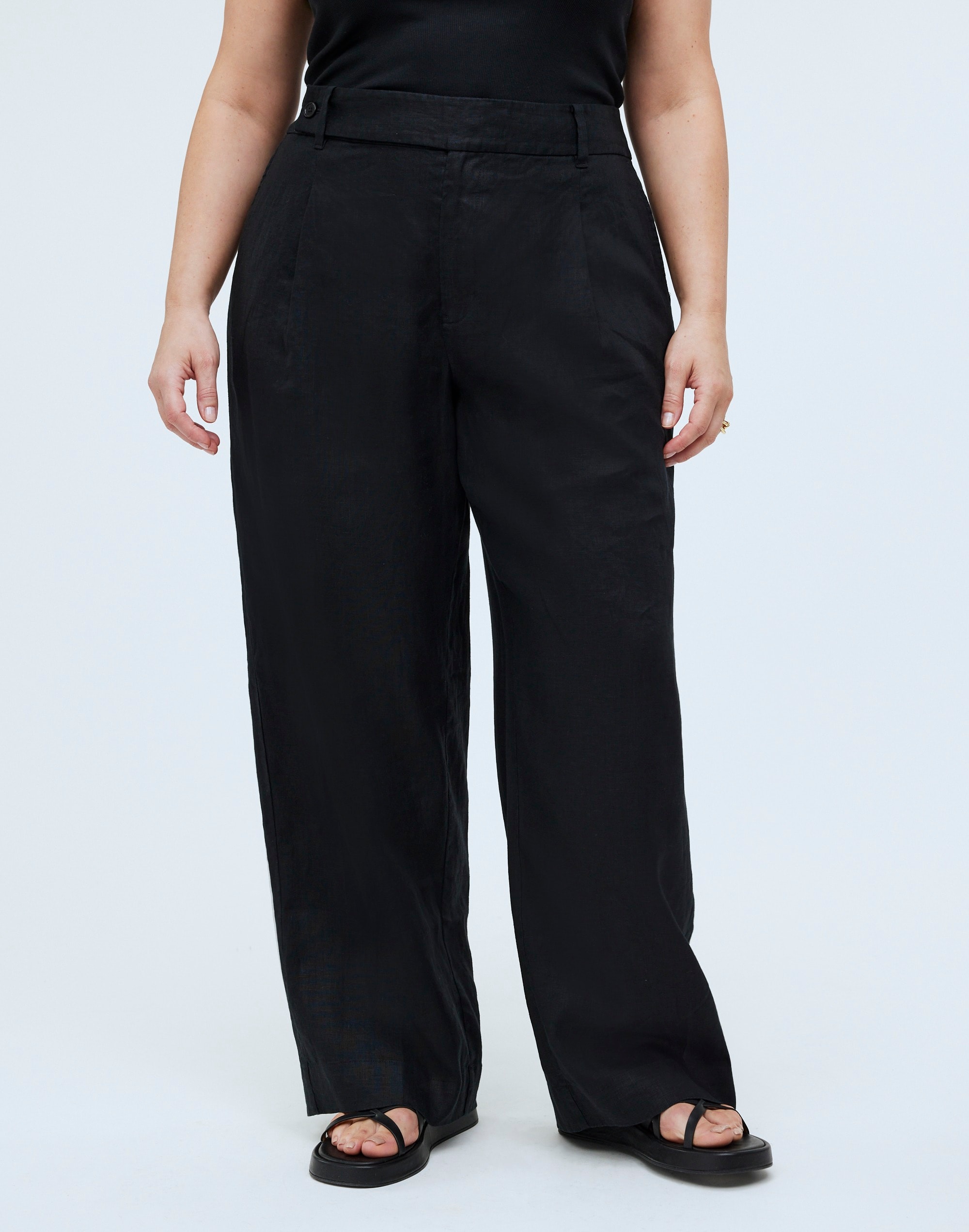 The Plus Harlow Wide-Leg Pant in 100% Linen