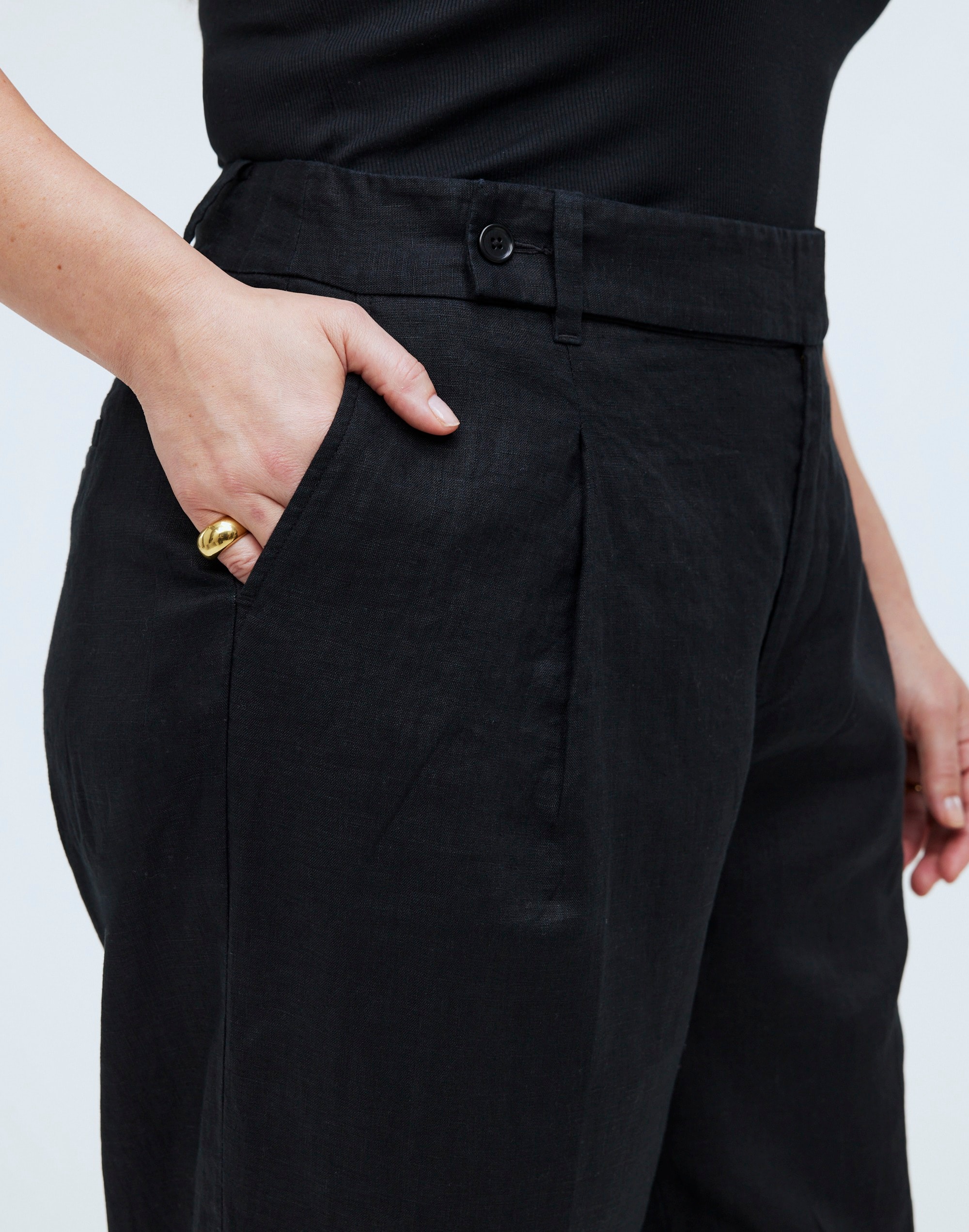 The Plus Harlow Wide-Leg Pant in 100% Linen