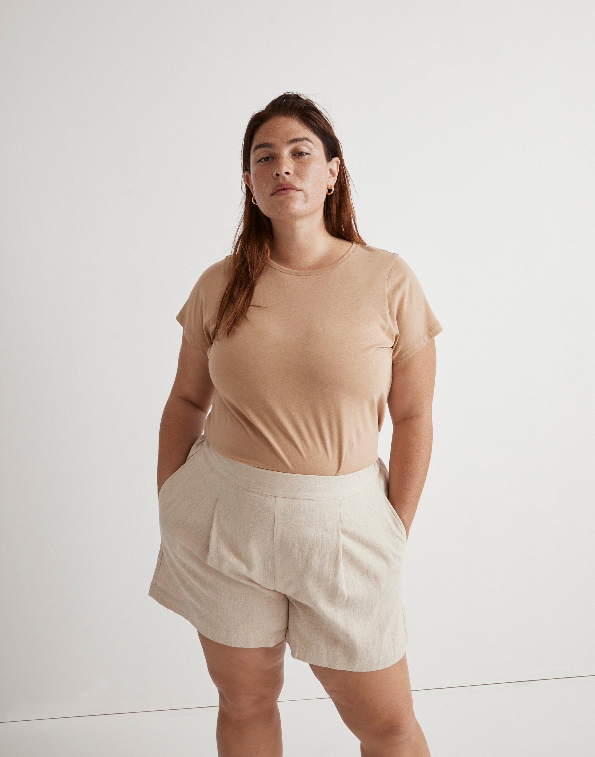 Plus Clean Pull-On Shorts in Linen-Cotton