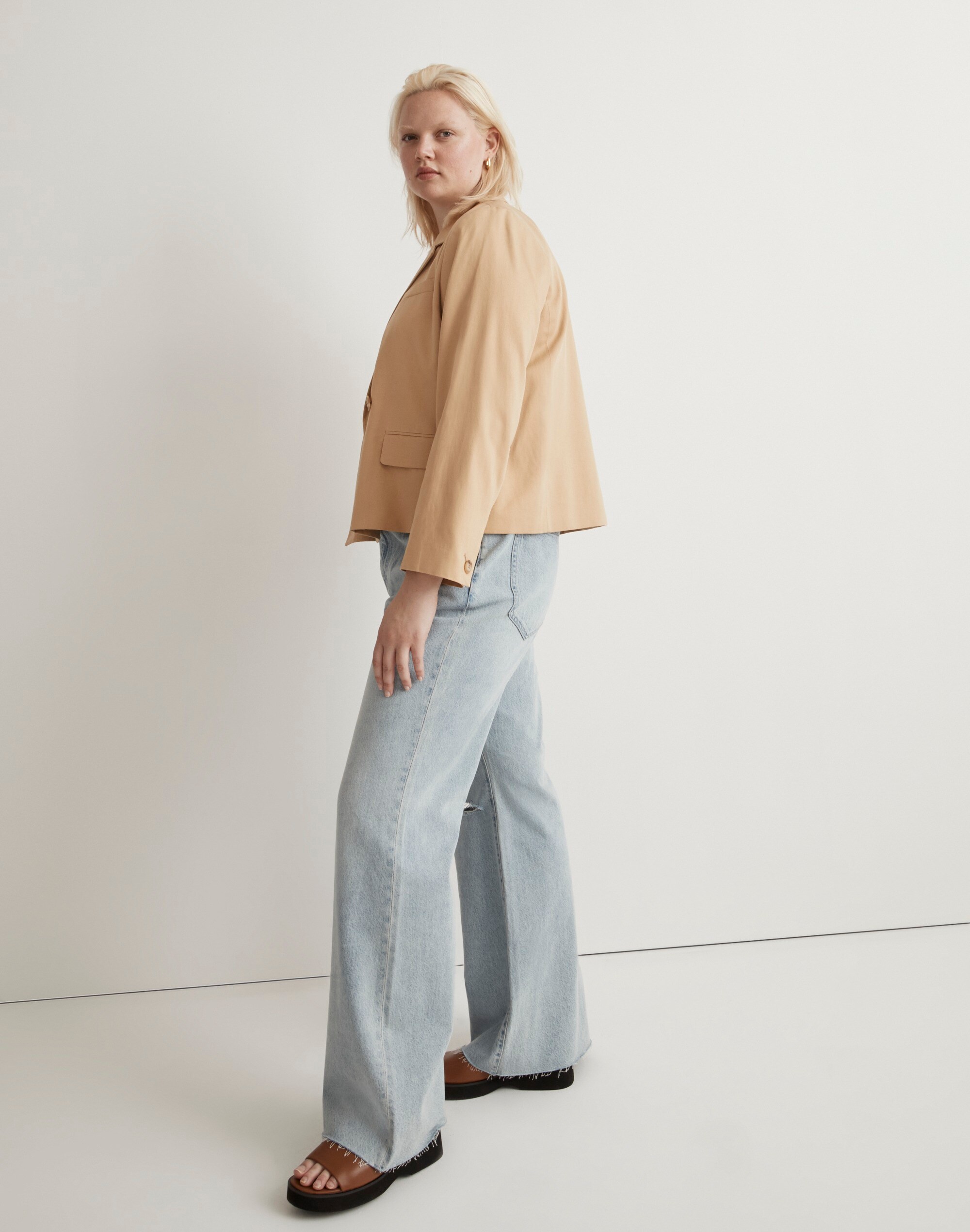 The Petite Caldwell Short Blazer in Drapeweave