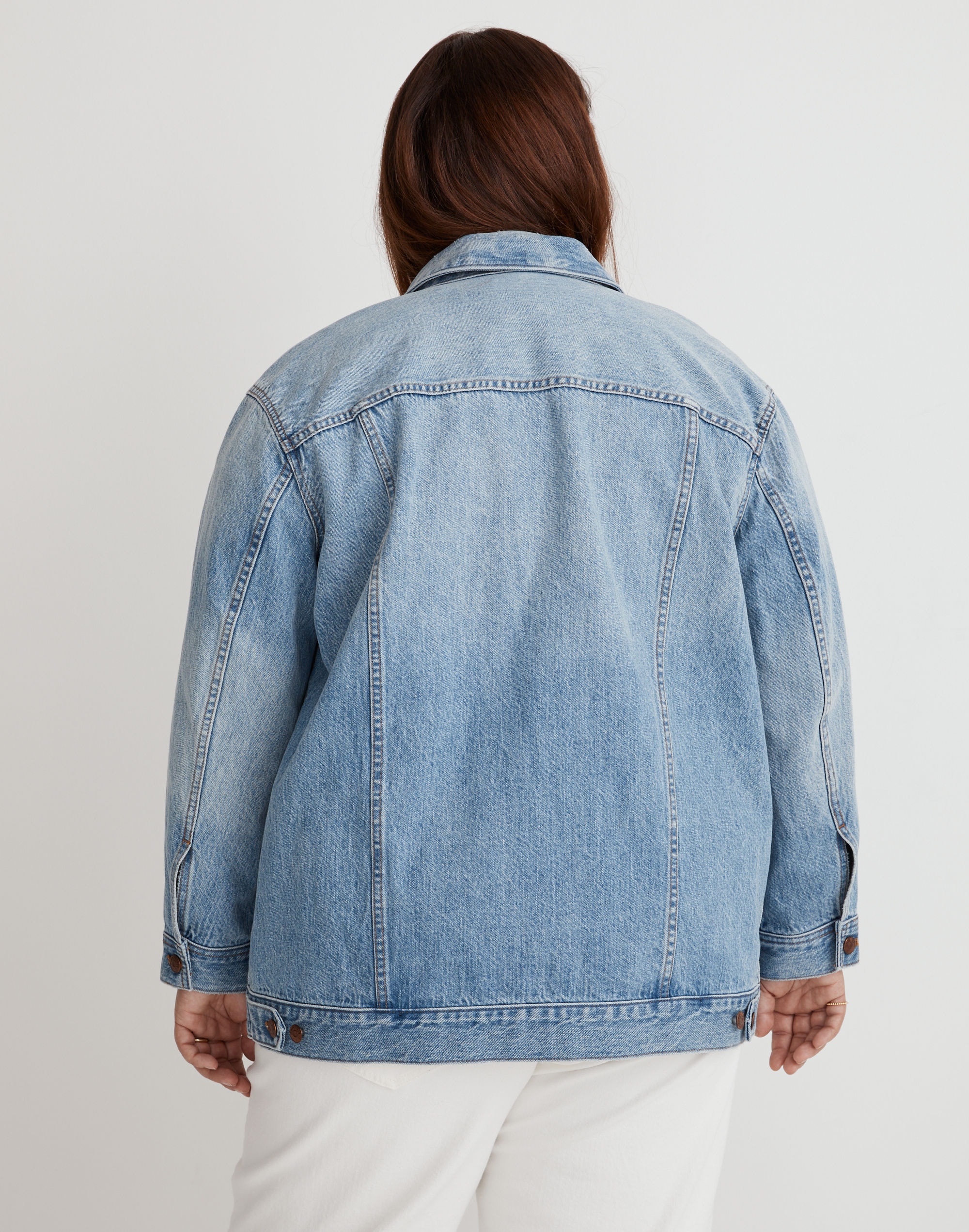 The Plus Oversized Trucker Jean Jacket in Kelson Wash