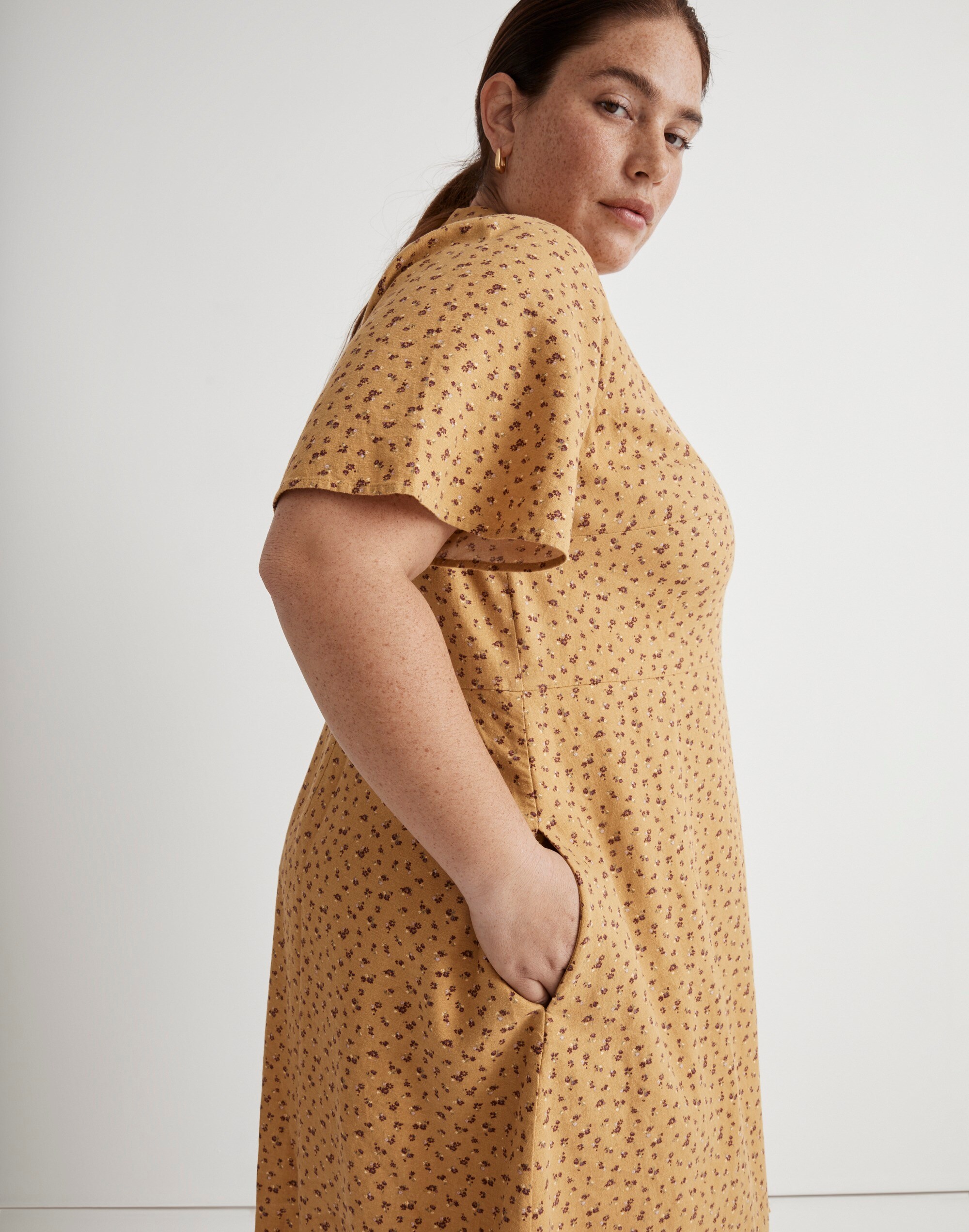 Plus Kacie Mini Shirtdress in Bitsy Bouquet