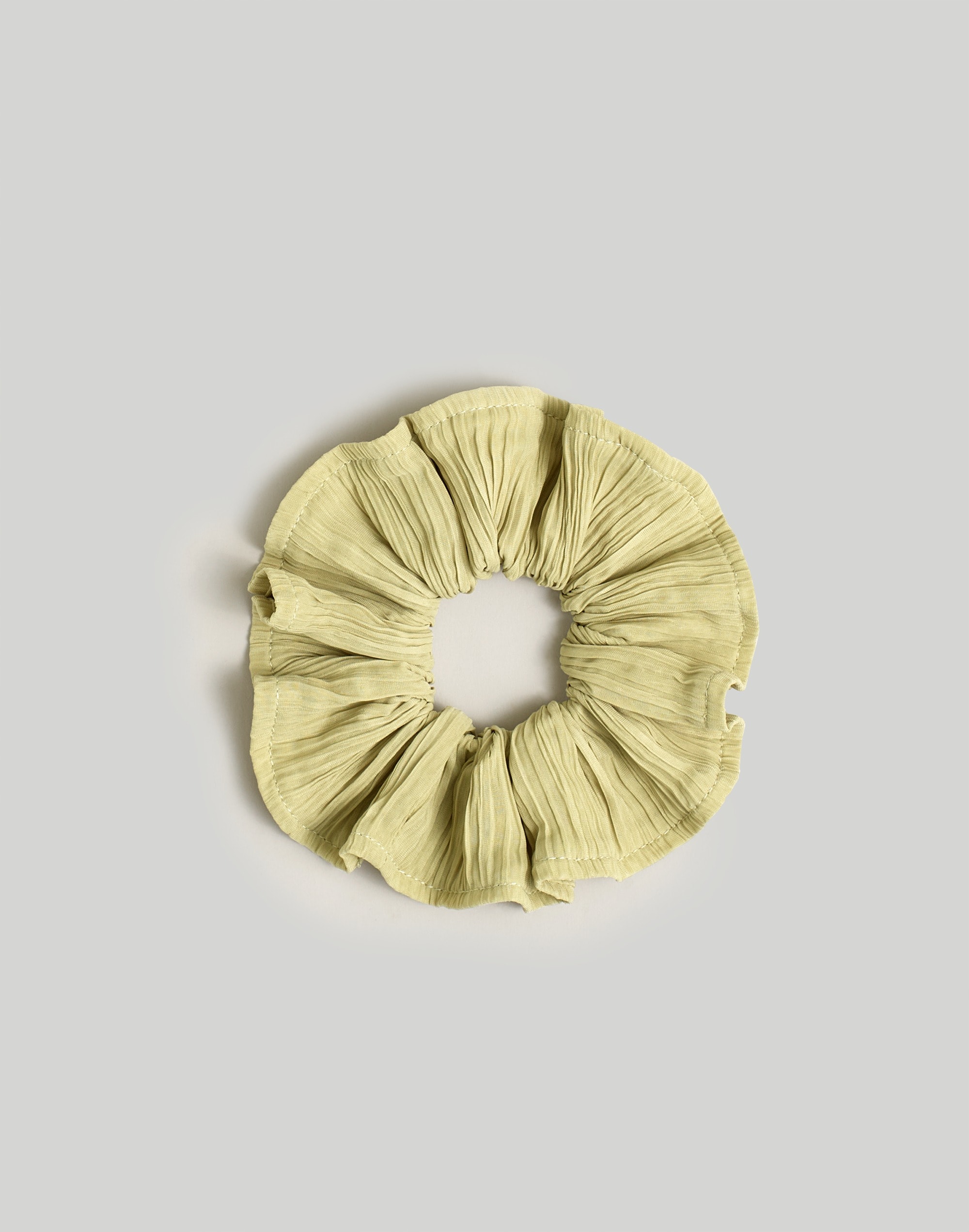 Mw Lightspun Oversized Scrunchie In Blanched Olive