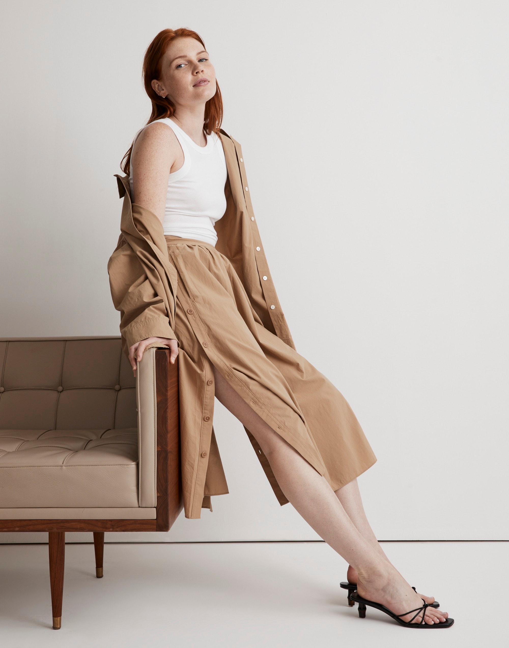 Signature Poplin Side-Button Midi Skirt