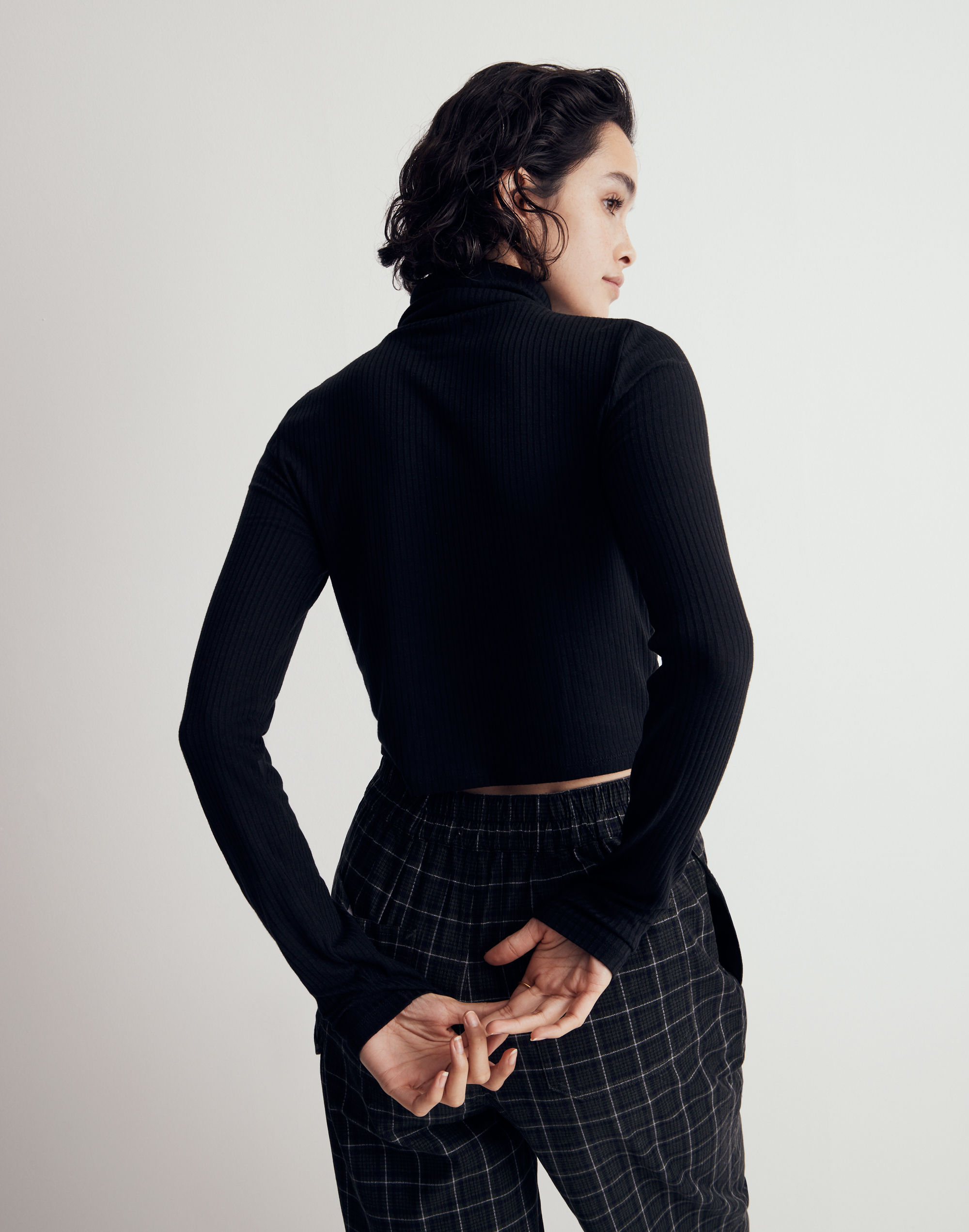 Ribbed Supercrop Turtleneck Top