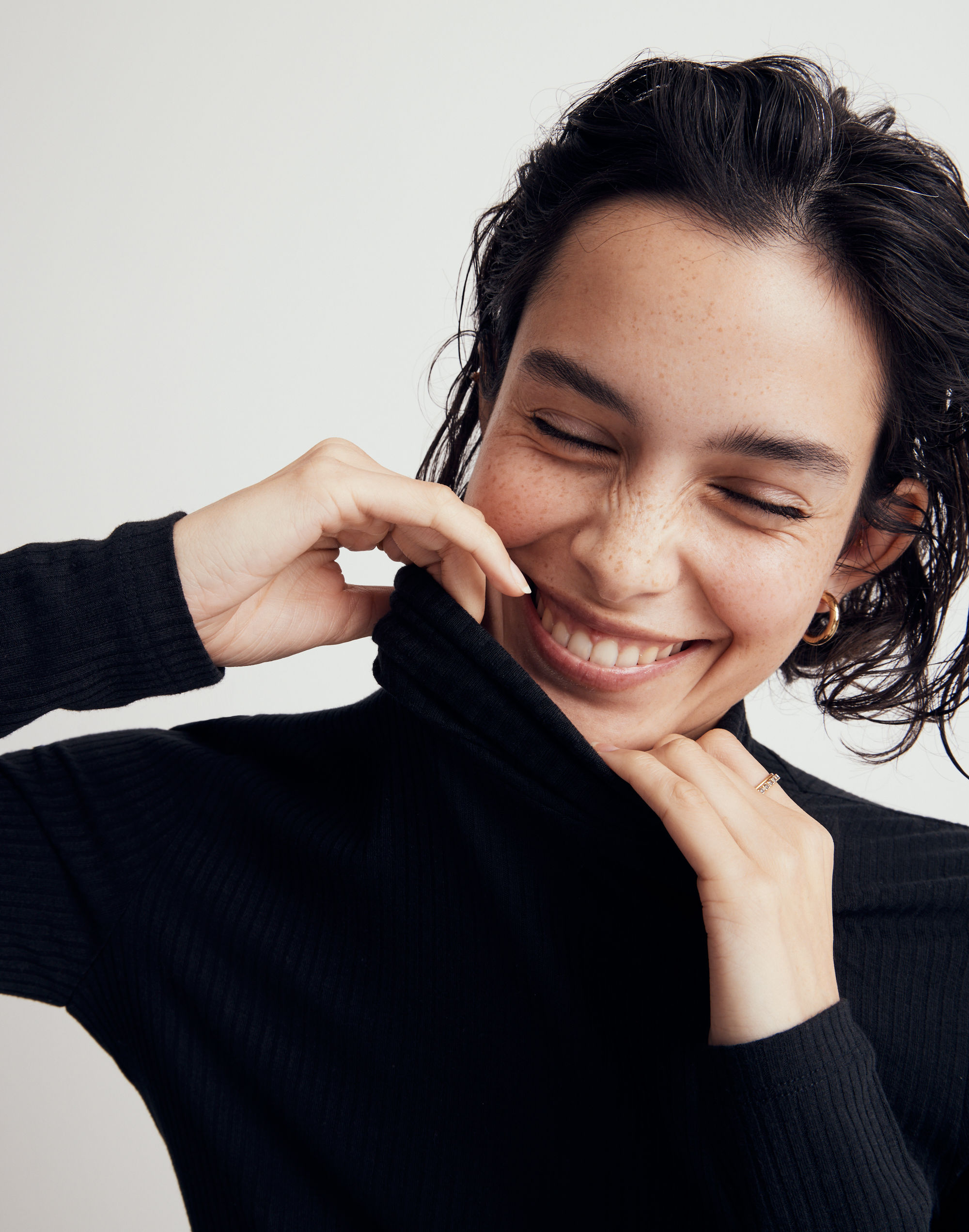 Ribbed Supercrop Turtleneck Top