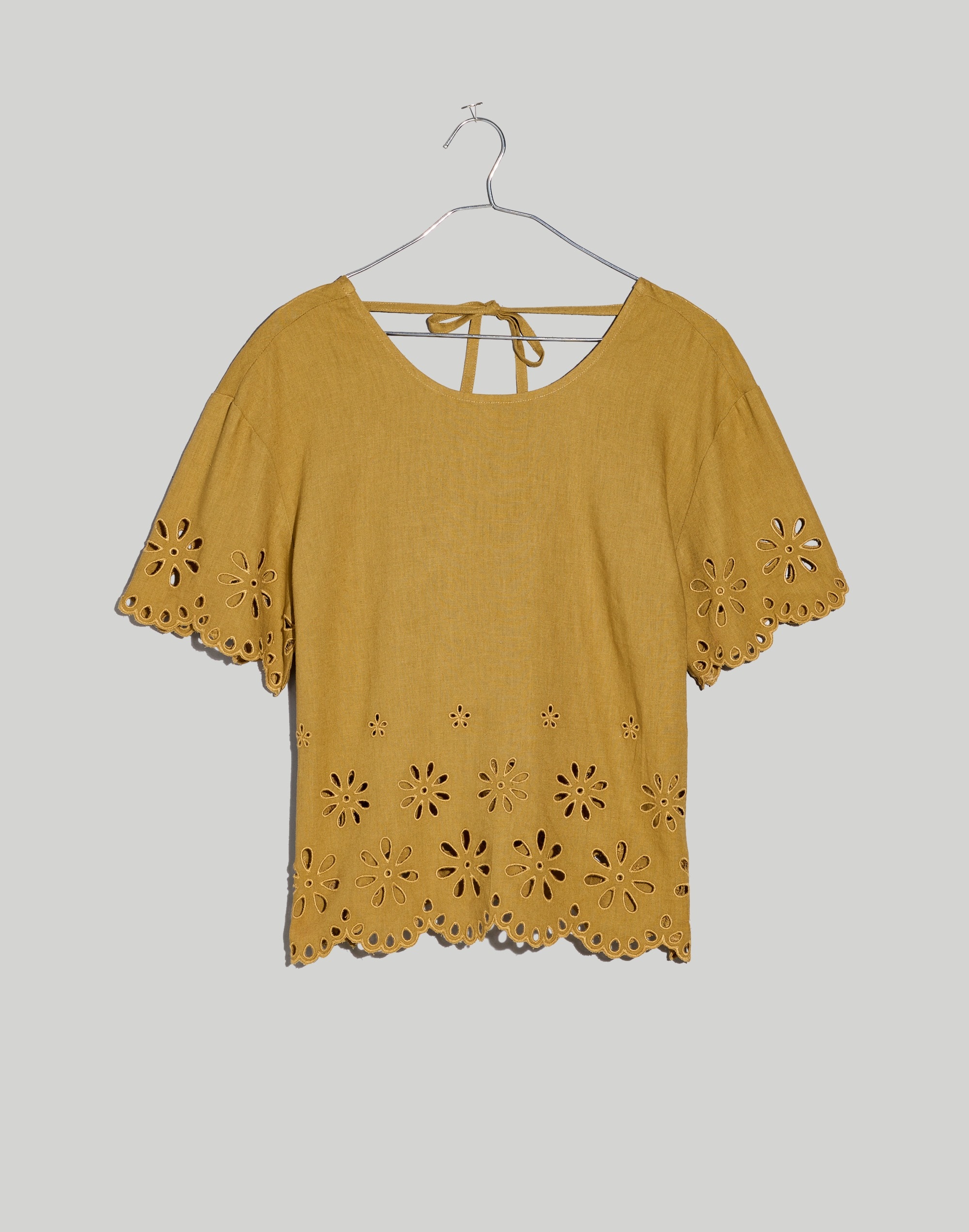 Plus Floral Eyelet Crop Top