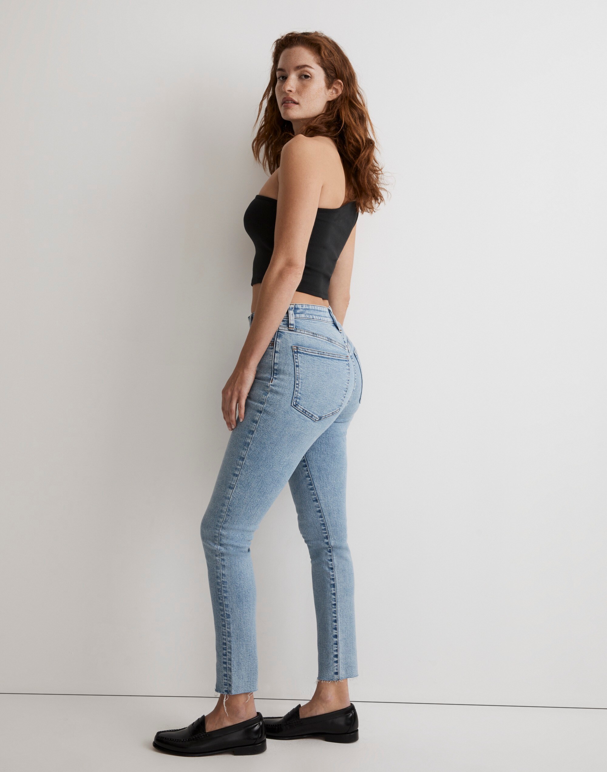 Curvy 10" High-Rise Roadtripper Authentic Skinny Jeans in Bruening Wash