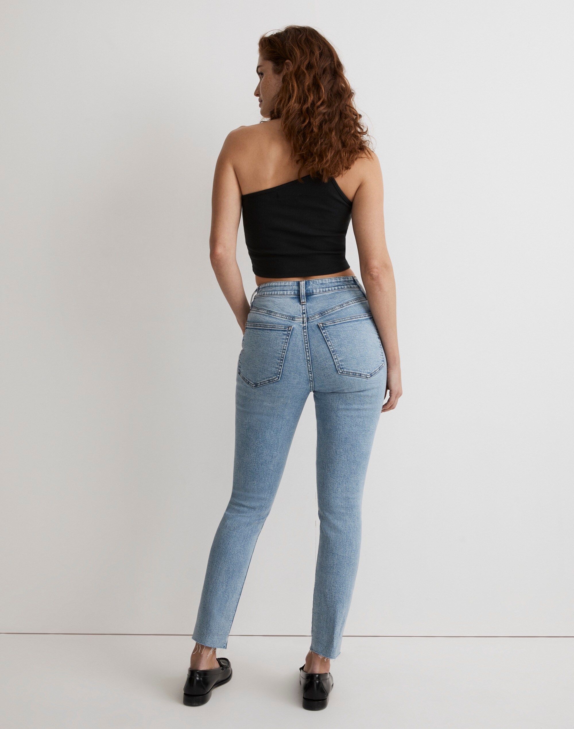 Curvy 10" High-Rise Roadtripper Authentic Skinny Jeans in Bruening Wash